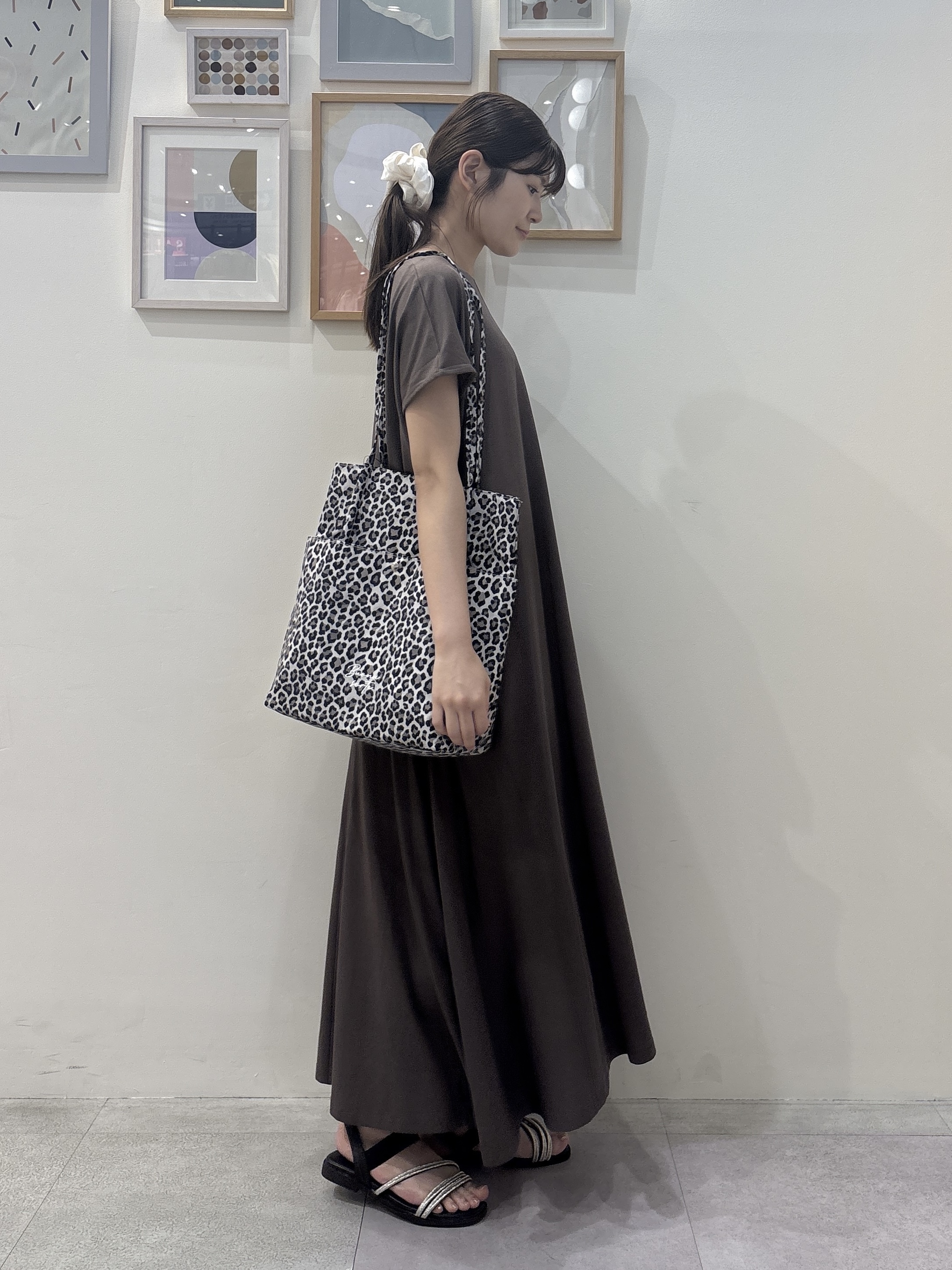 Rikaさんの「SHOO･LA･RUE｜アソートプリントトートバッグ」を使ったコーディネート