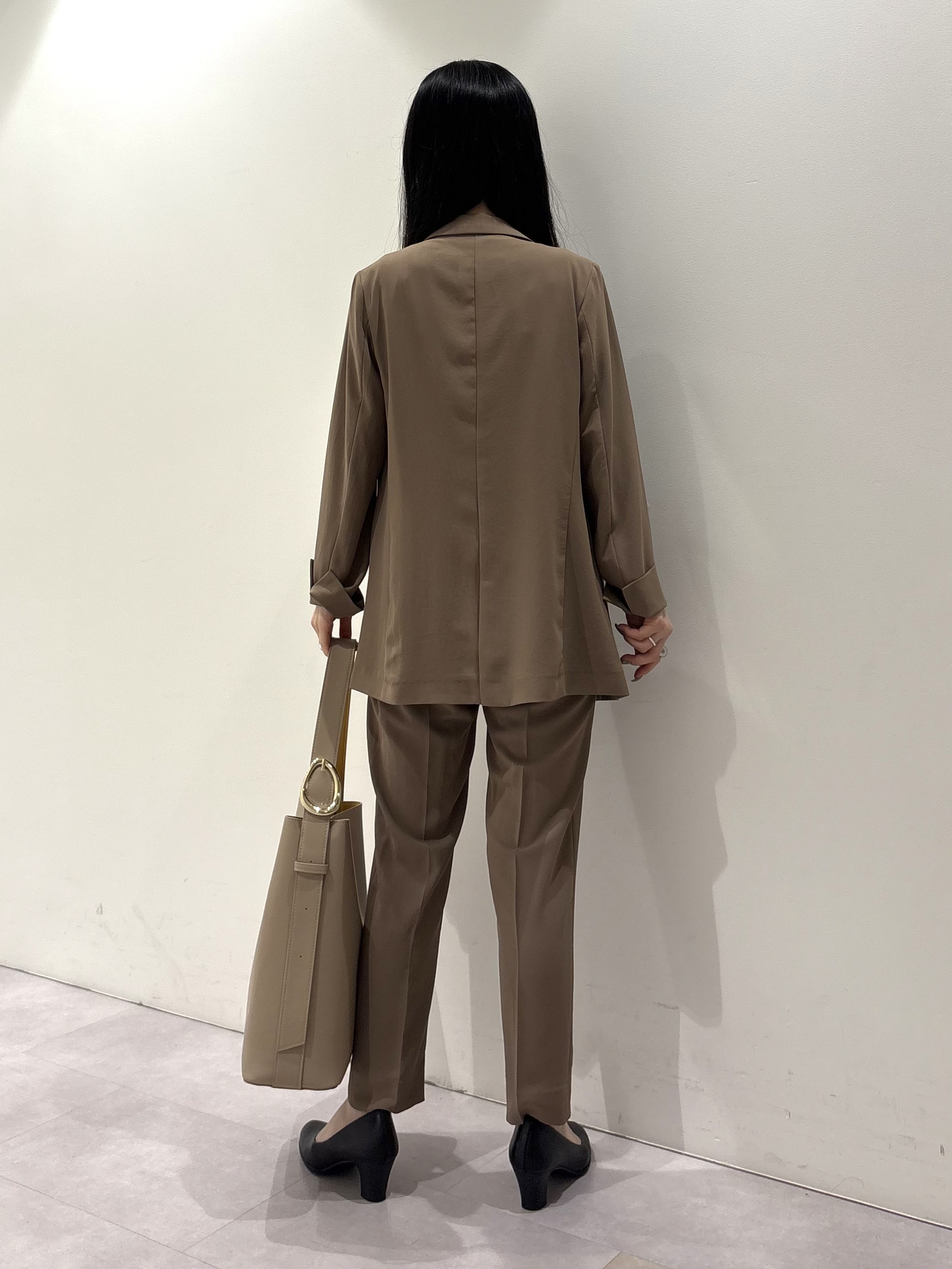 KEIKOさんの「INDIVI｜【新作登場！着る日傘】 ダブルジャケット」を使ったコーディネート