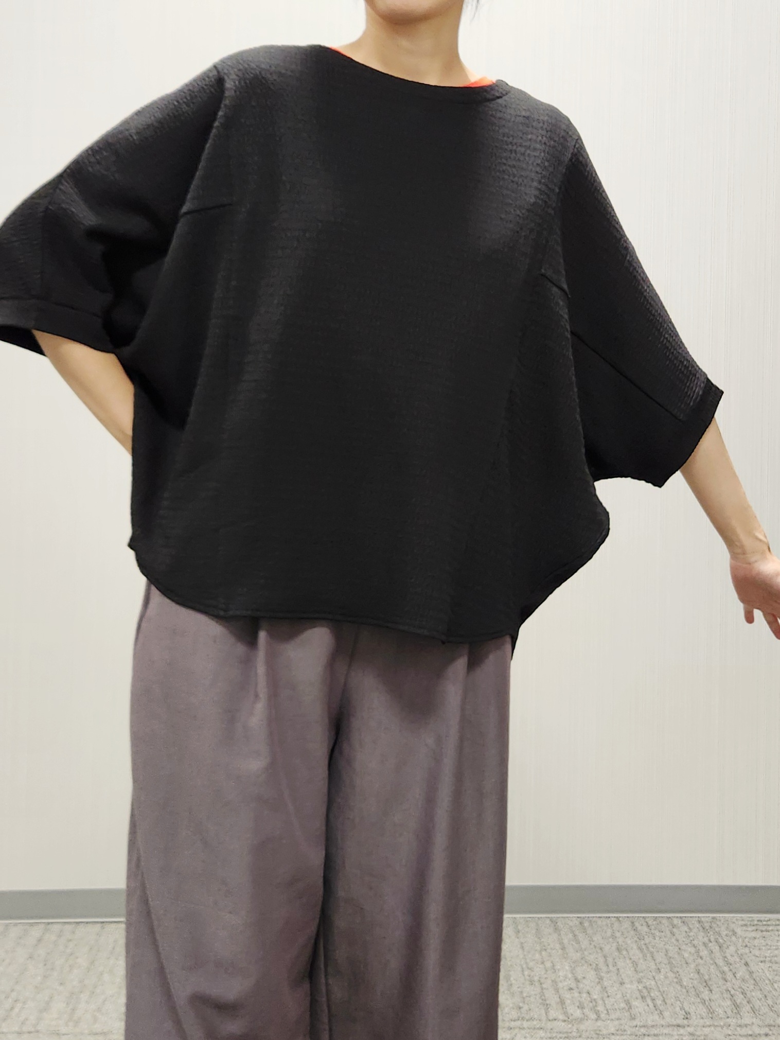 naraさんの「Dessin｜シュリンクジャージ カットソー」を使ったコーディネート