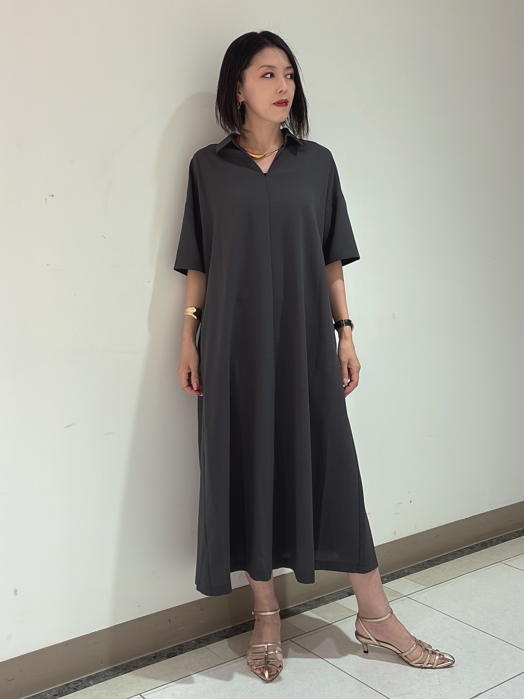 環さんの「UNTITLED｜【UVカット/接触冷感/通気性】エアリークールワンピース」を使ったコーディネート