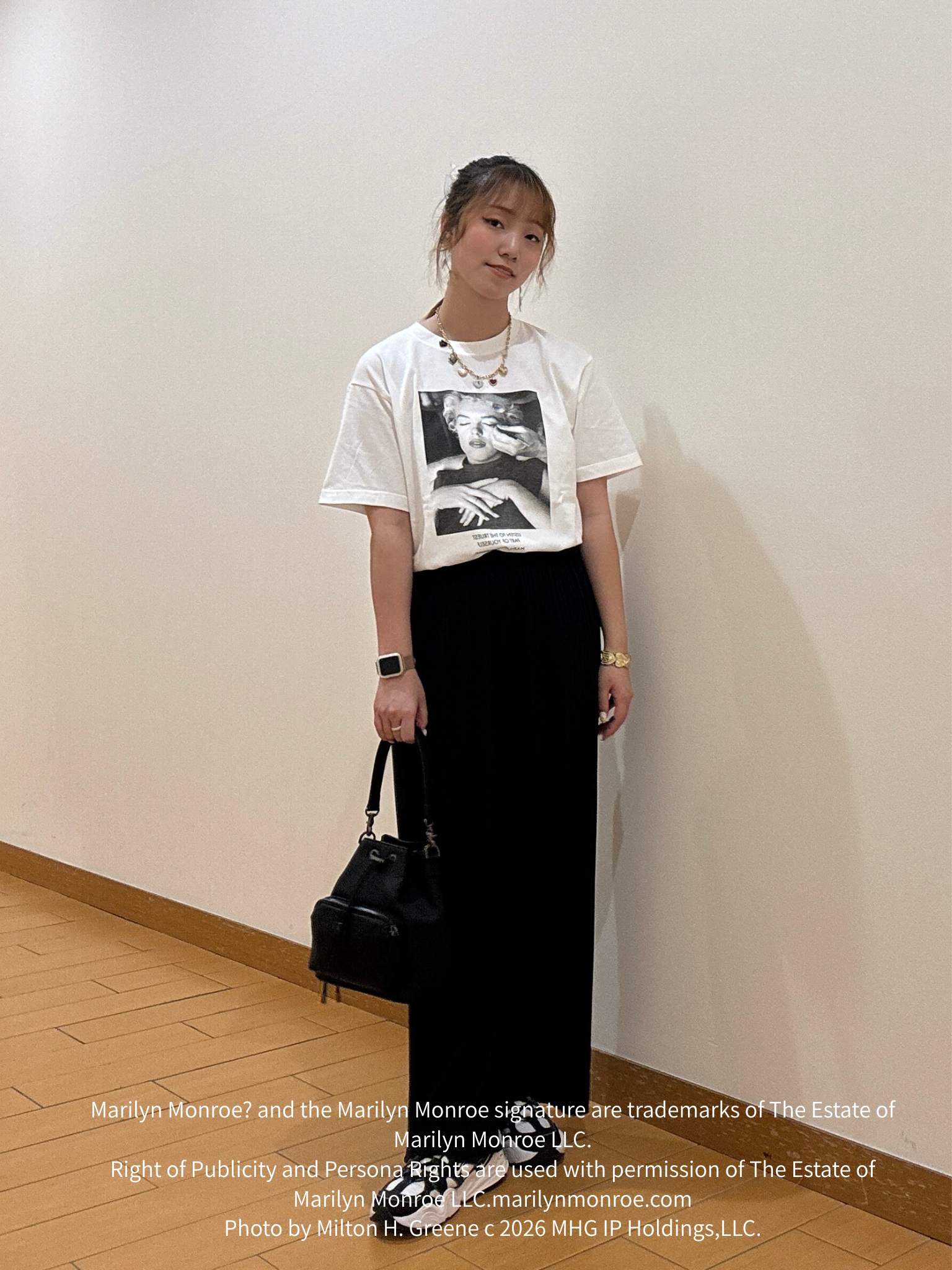 ヒナさんの「TAKEO KIKUCHI｜【別注】マリリン・モンロー/フォトTシャツ」を使ったコーディネート
