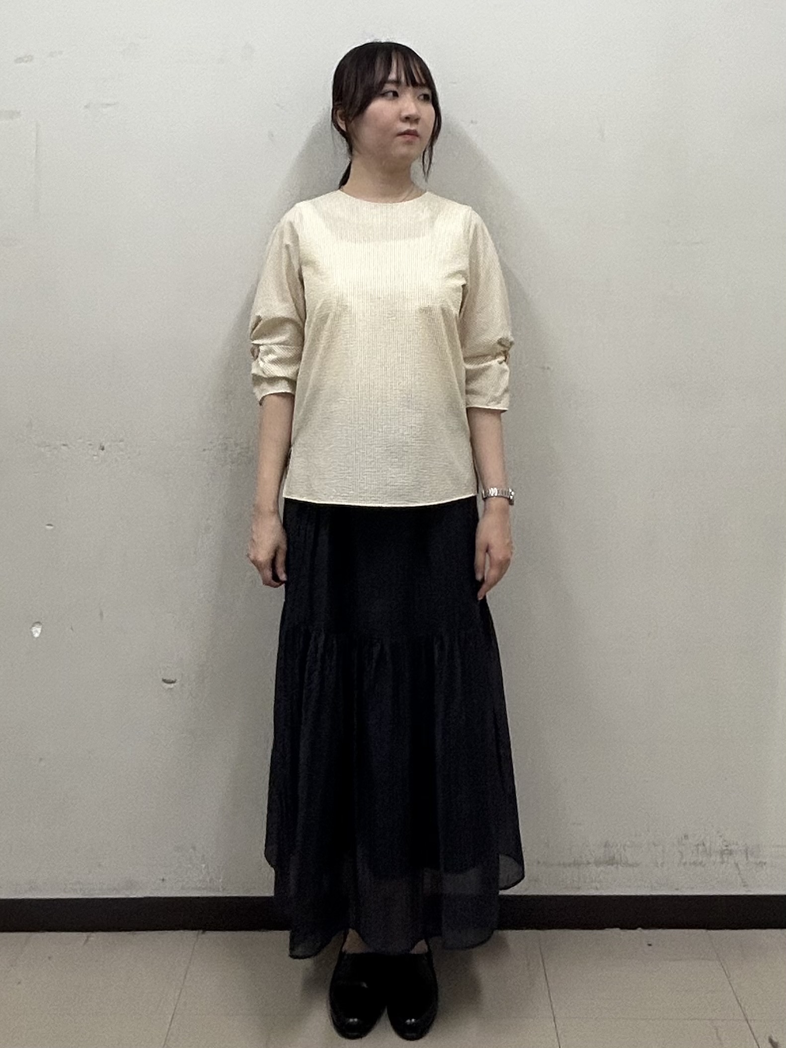 noeさんの「INDIVI｜【撥水／UVケア】ねじり袖サッカートップス」を使ったコーディネート