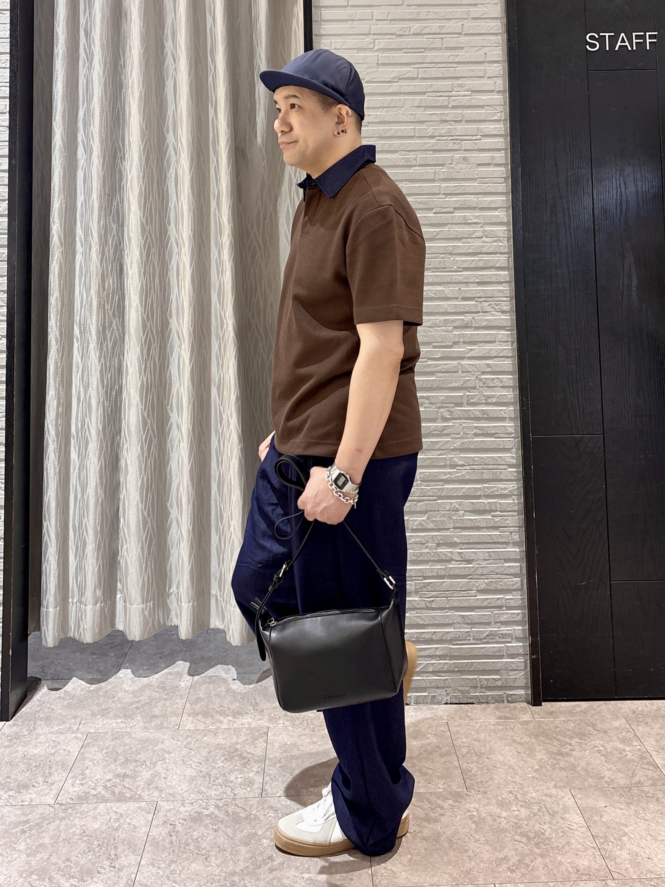 Pーyamaさんの「THE SHOP TK｜【洗濯機OK】デニム襟 半袖ポロシャツ」を使ったコーディネート