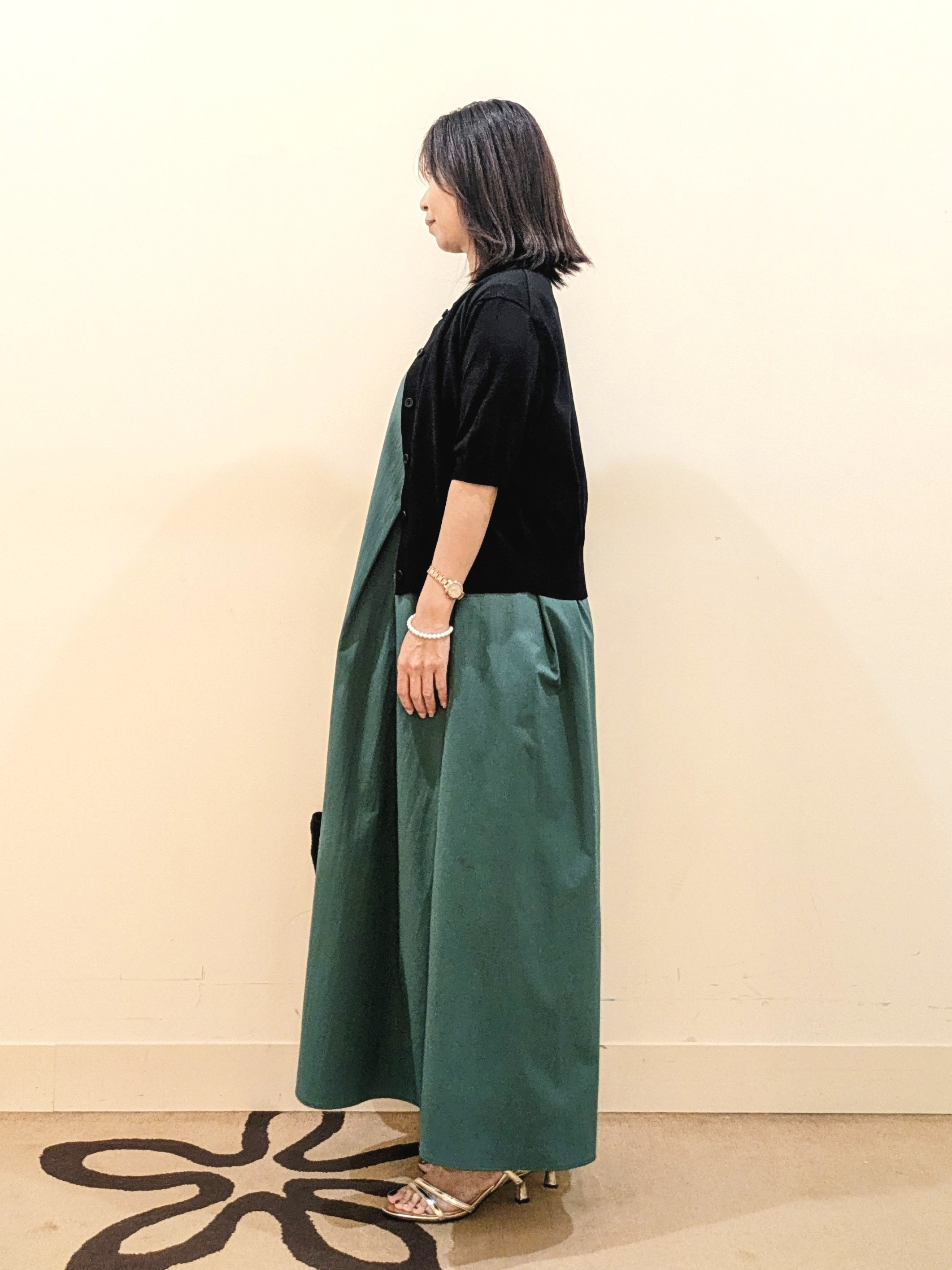 laverさんの「UNTITLED｜【接触冷感/UVカット/吸水速乾】Aラインロングワンピース」を使ったコーディネート