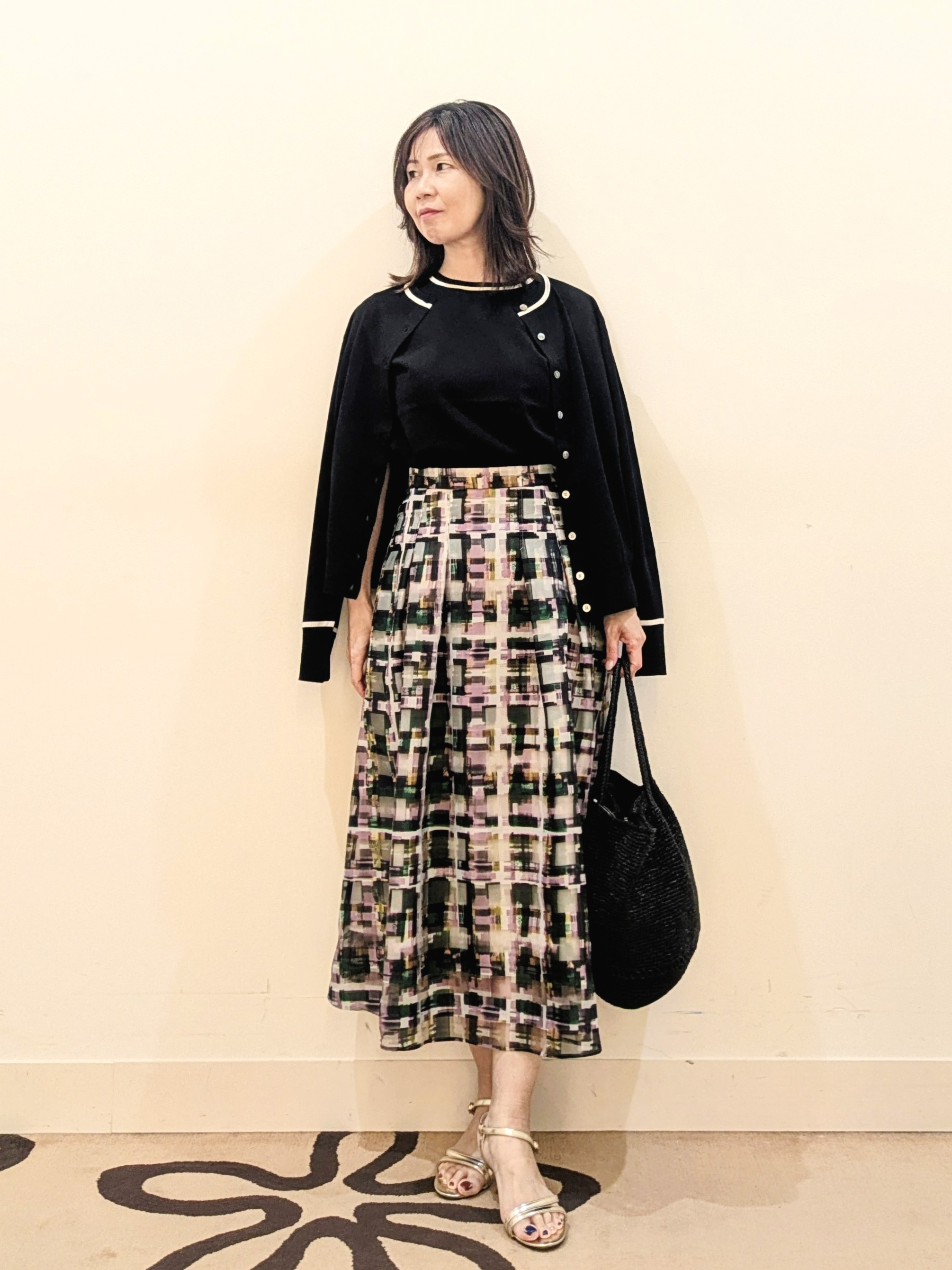 laverさんの「UNTITLED｜【アンサンブル可/上品な清涼感】コンパクト5分袖ニット」を使ったコーディネート