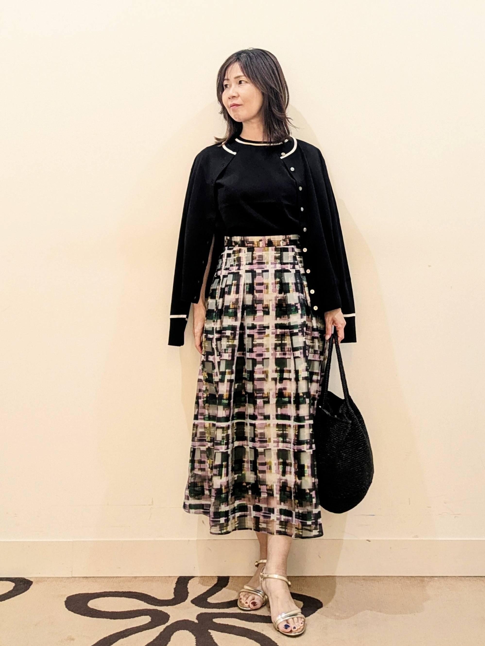 laverさんの「UNTITLED｜【アンサンブル可能】コンパクトニットカーディガン」を使ったコーディネート