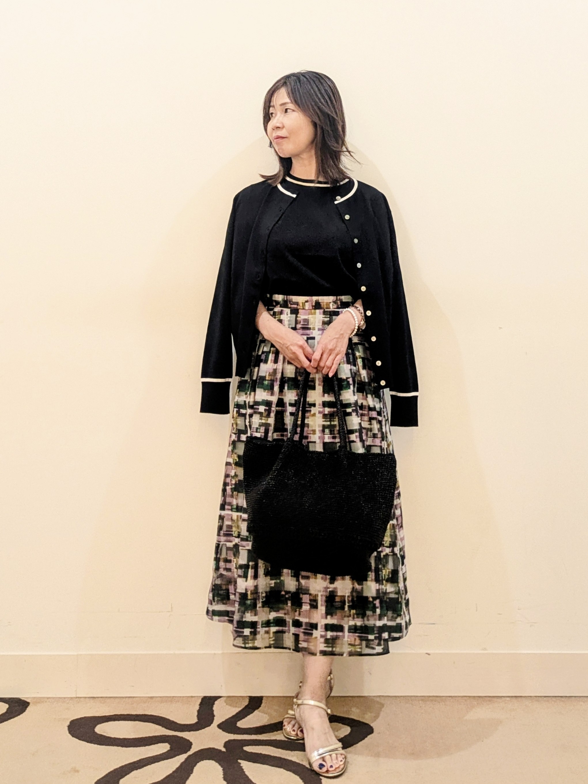laverさんの「UNTITLED｜【アンサンブル可能】コンパクトニットカーディガン」を使ったコーディネート