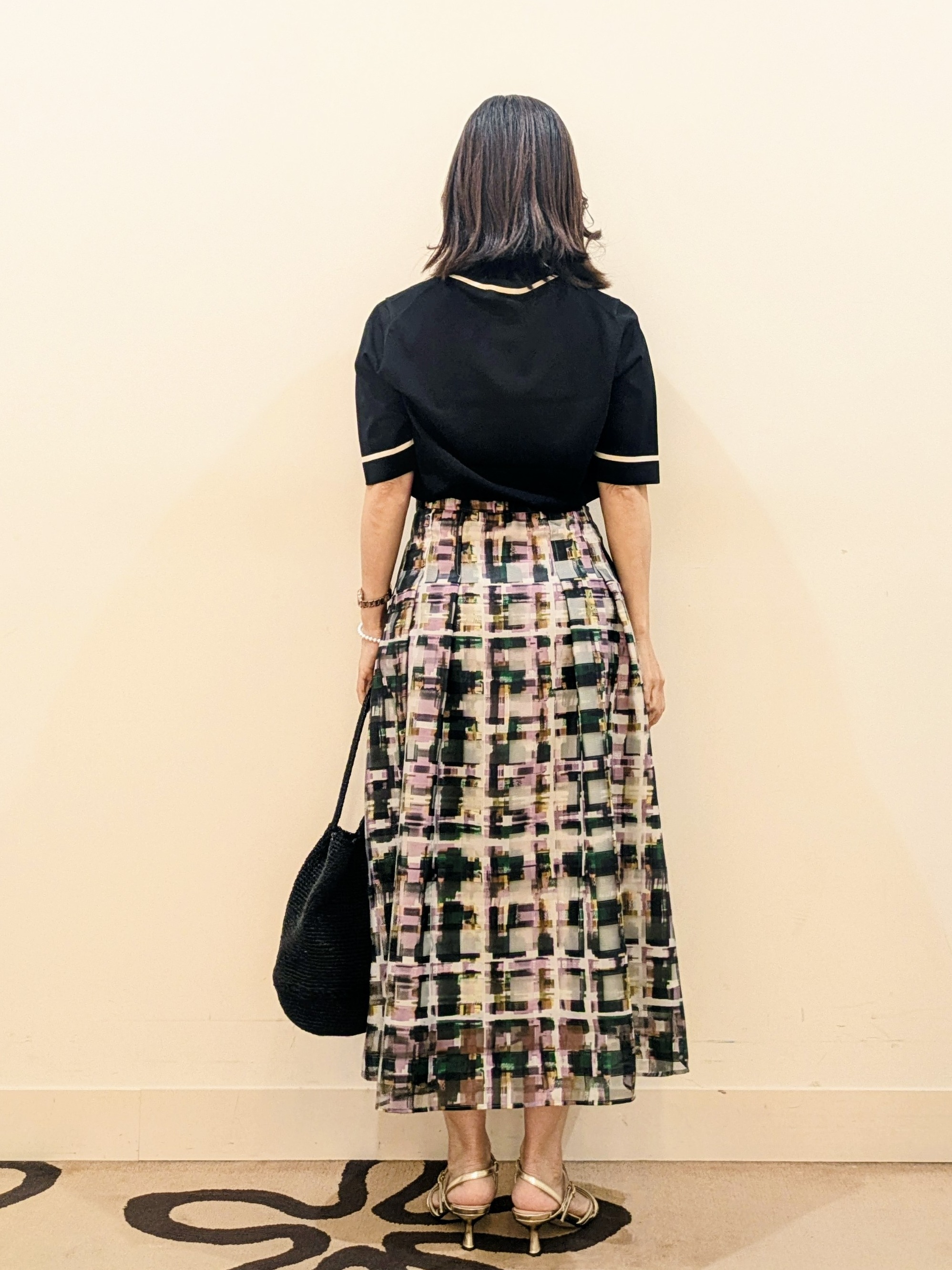 laverさんの「UNTITLED｜【アンサンブル可能】コンパクトニットカーディガン」を使ったコーディネート