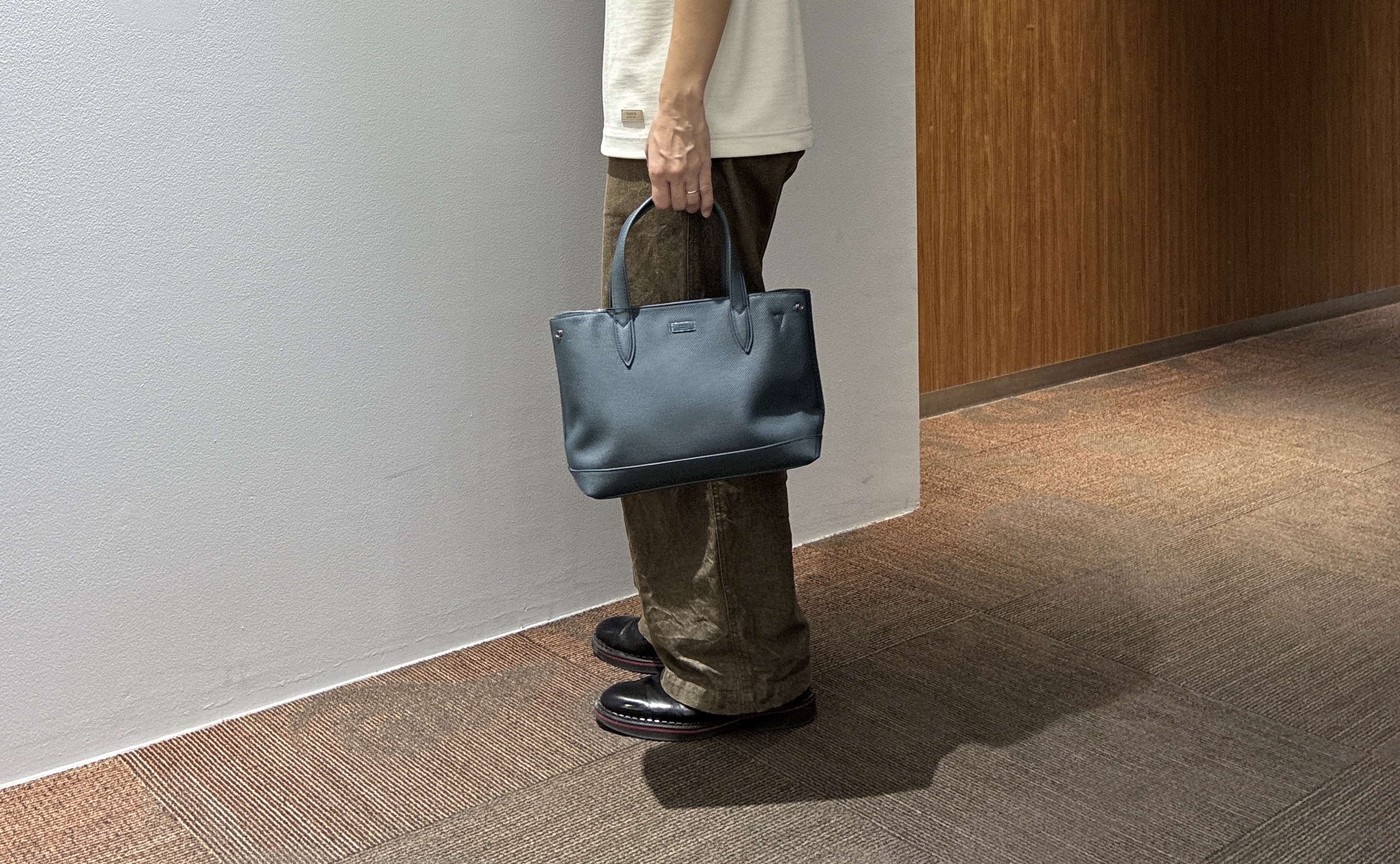わいずみさんの「TAKEO KIKUCHI｜リネン ライク ポンチ プルオーバー」を使ったコーディネート