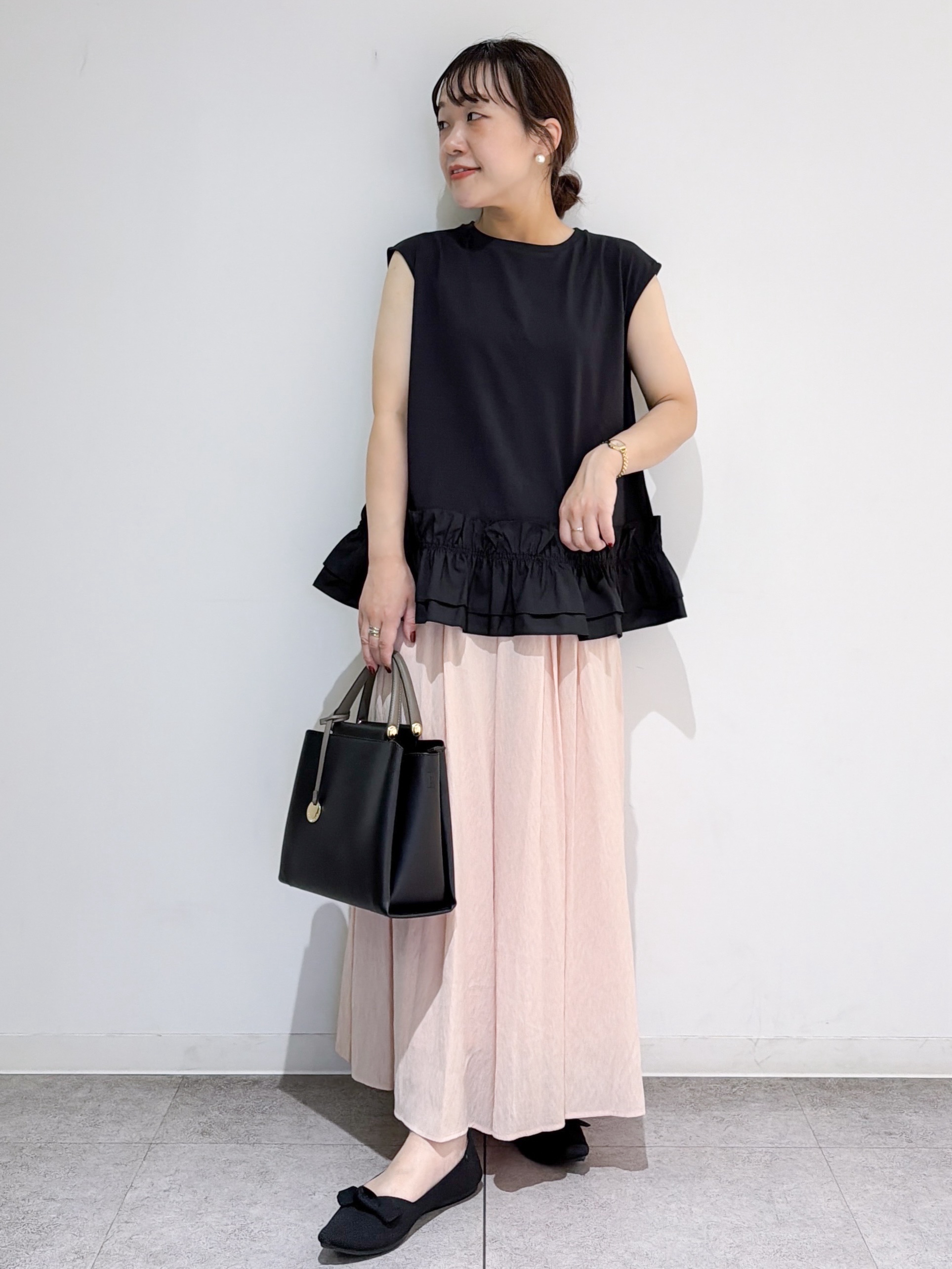 すずママさんの「OPAQUE.CLIP｜裾フリルドッキングカットソー【洗濯機OK】」を使ったコーディネート
