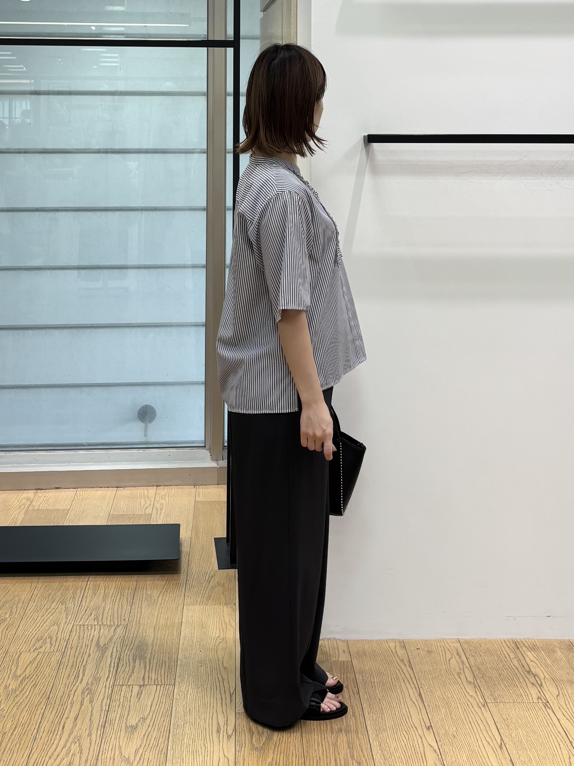 asamiさんの「INDIVI｜【UVケア／吸汗速乾／着映え】フリルピンタックブラウス」を使ったコーディネート