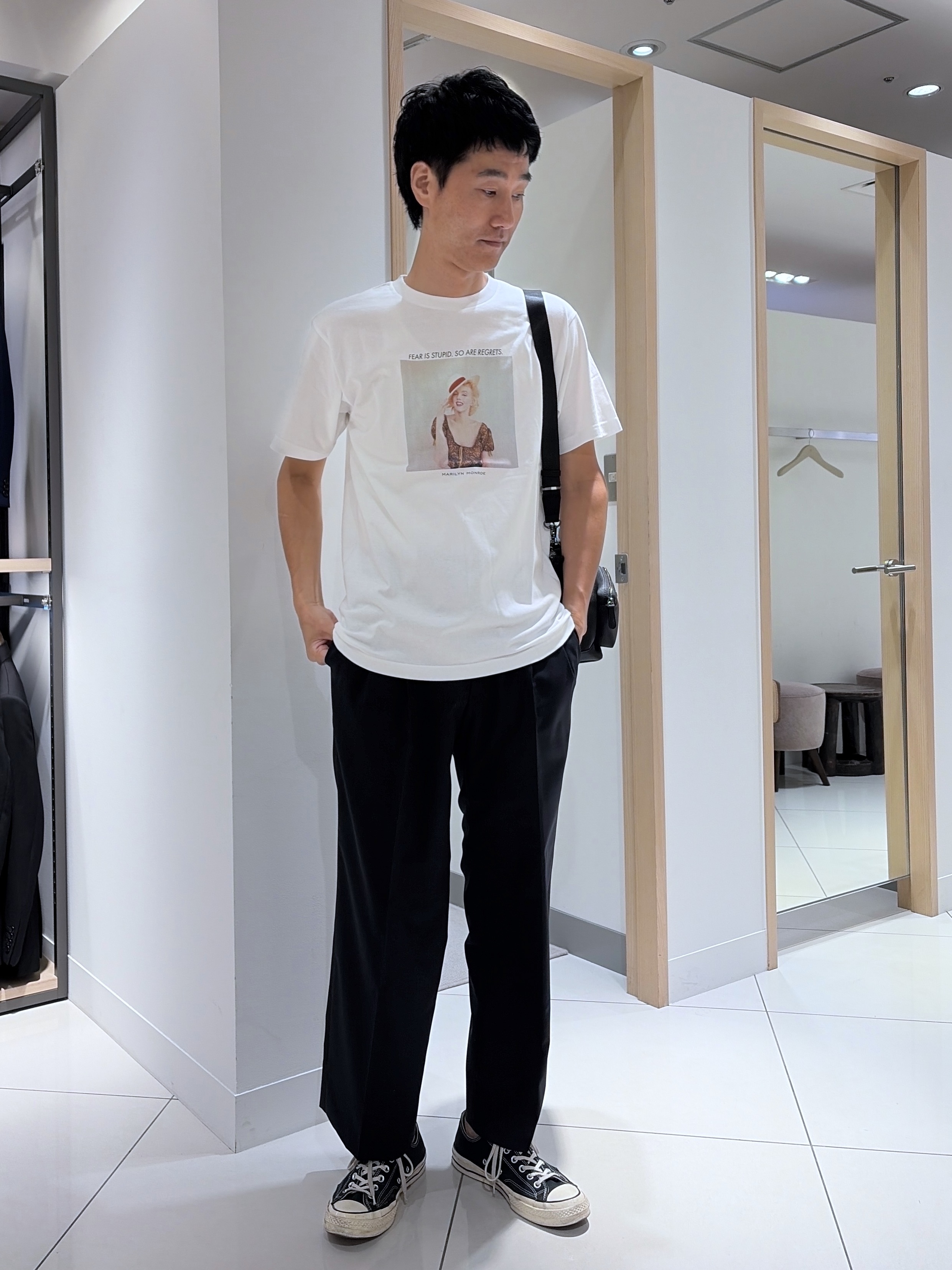 mutoさんの「TAKEO KIKUCHI｜【別注】マリリン・モンロー/フォトTシャツ」を使ったコーディネート