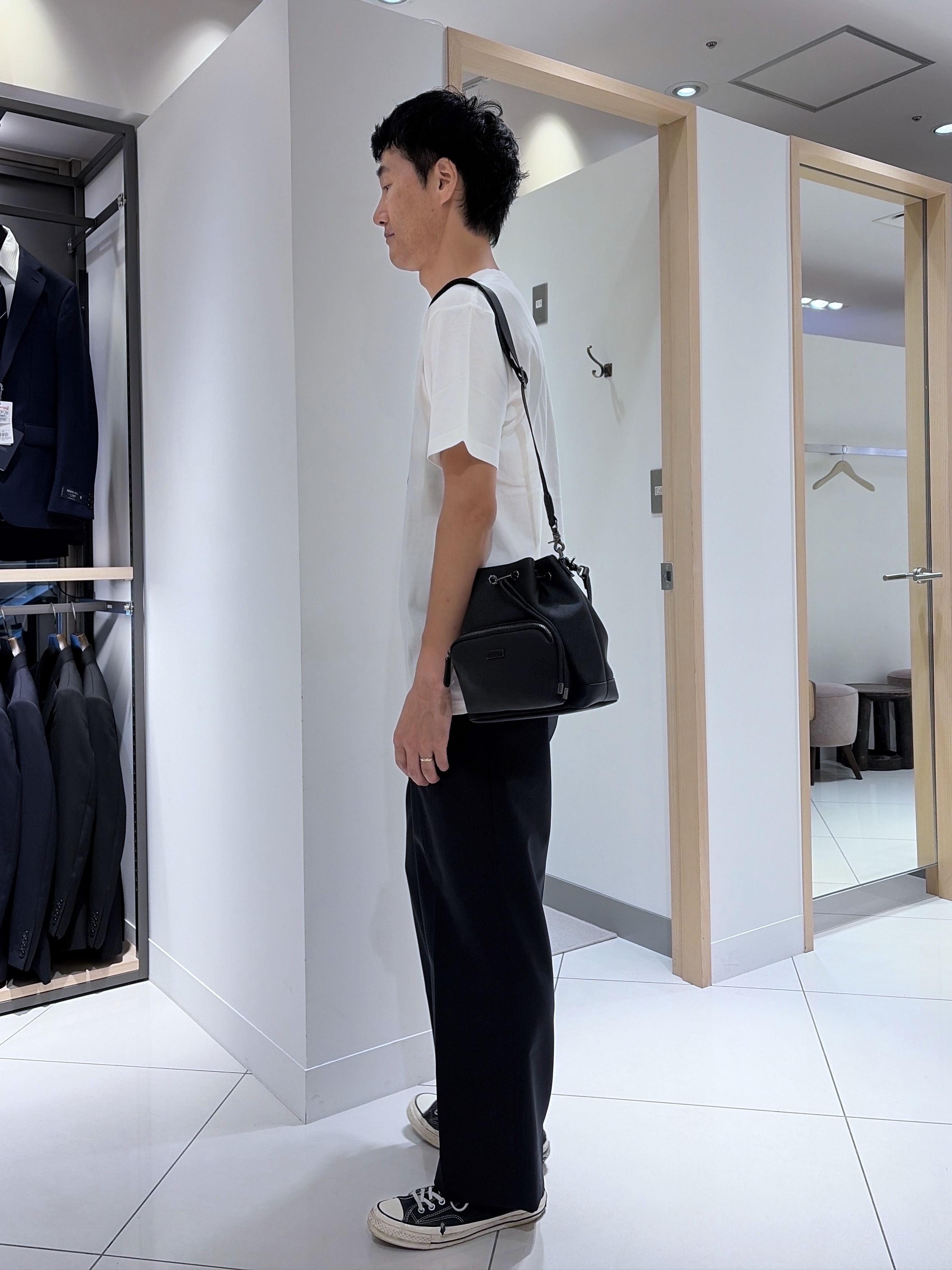 mutoさんの「TAKEO KIKUCHI｜【別注】マリリン・モンロー/フォトTシャツ」を使ったコーディネート