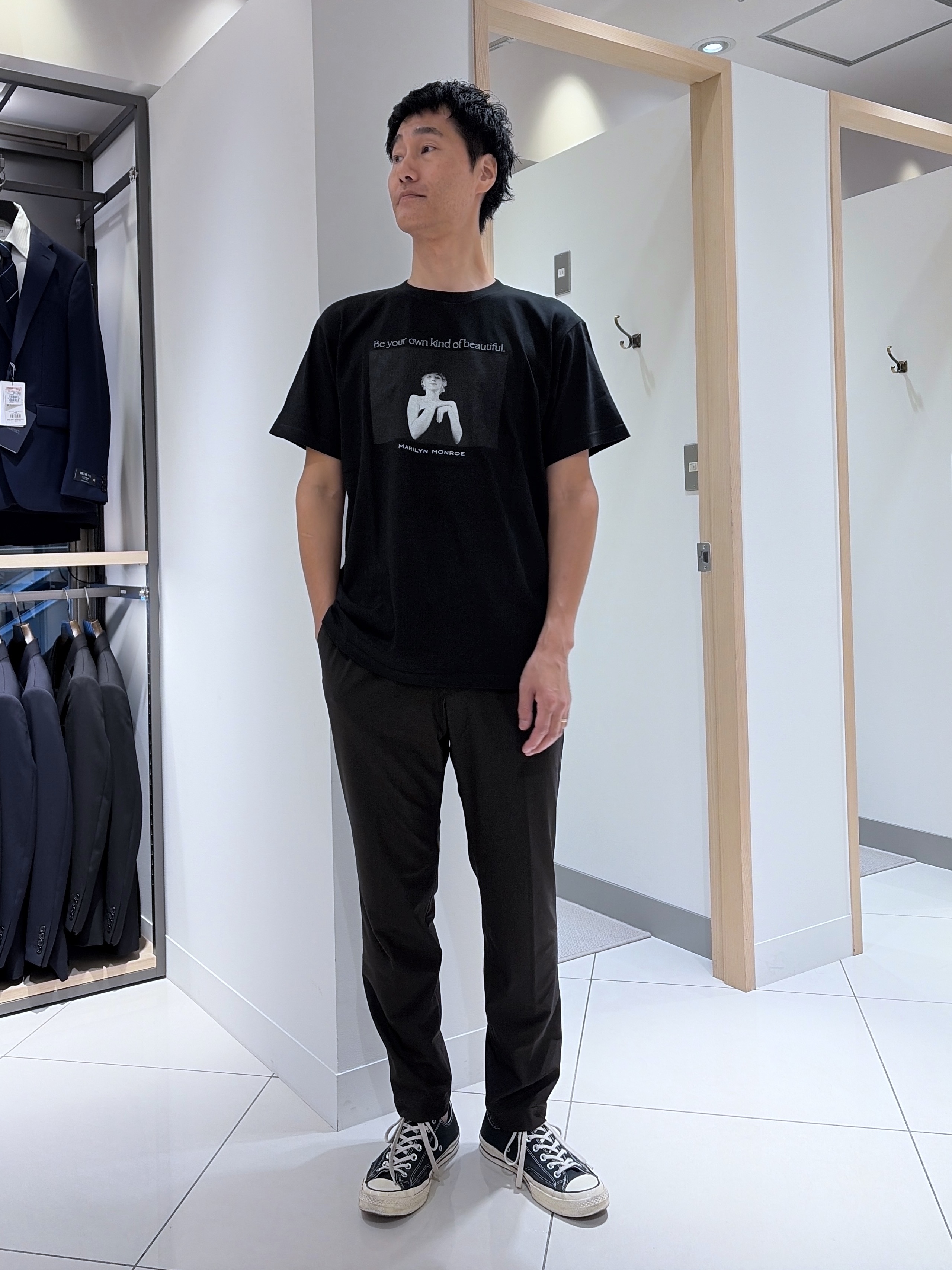mutoさんの「TAKEO KIKUCHI｜【別注】マリリン・モンロー/フォトTシャツ」を使ったコーディネート
