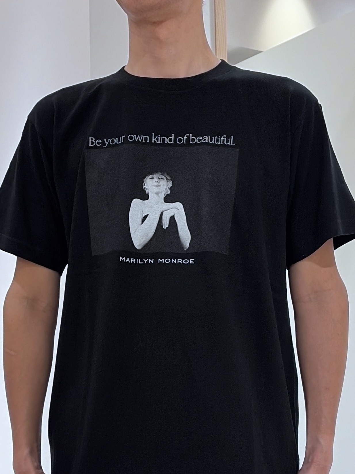 mutoさんの「TAKEO KIKUCHI｜【別注】マリリン・モンロー/フォトTシャツ」を使ったコーディネート