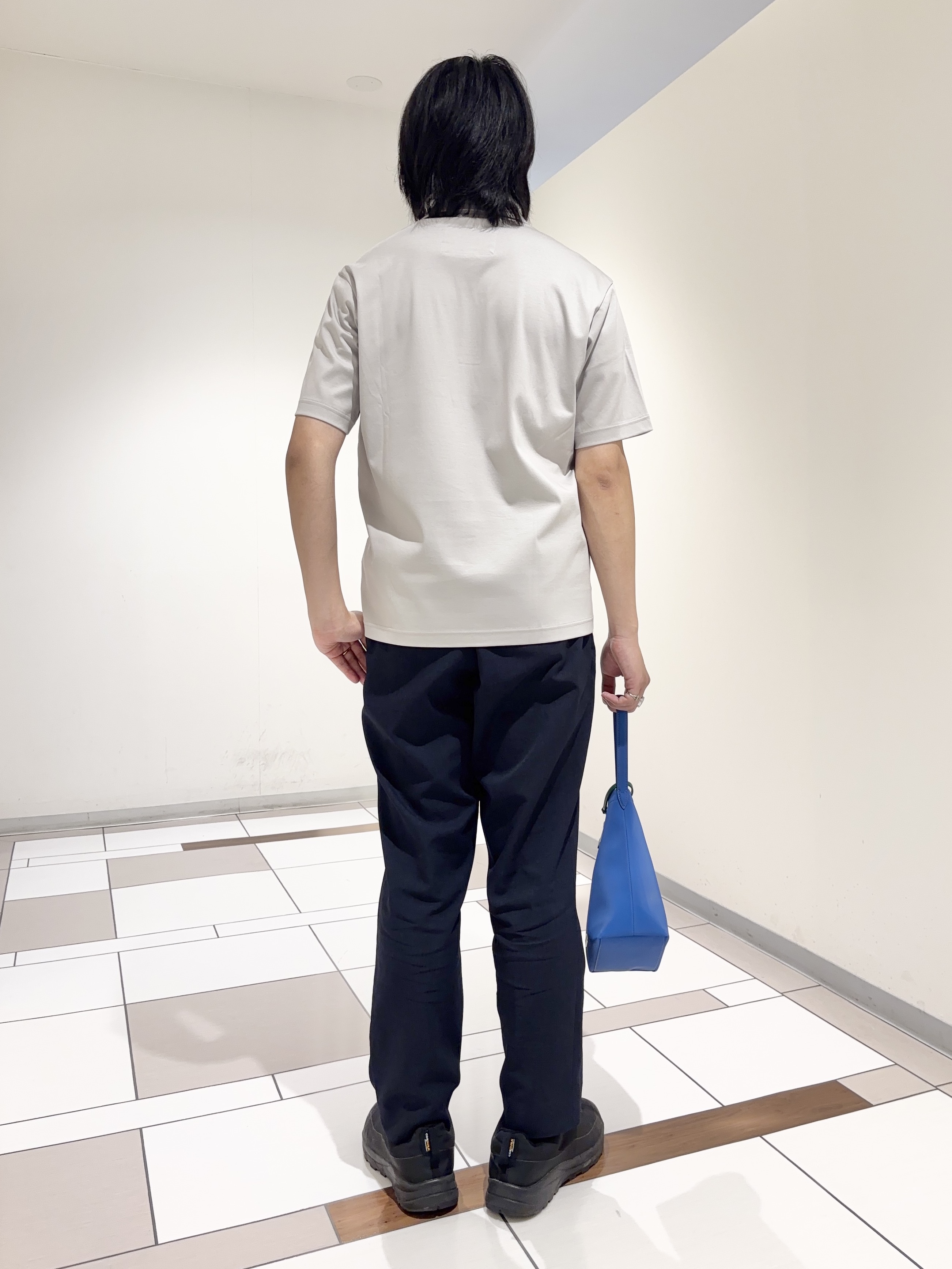 及川さんの「TAKEO KIKUCHI｜【接触冷感】アイスクリアコットン ワンポイント ポロシャツ」を使ったコーディネート