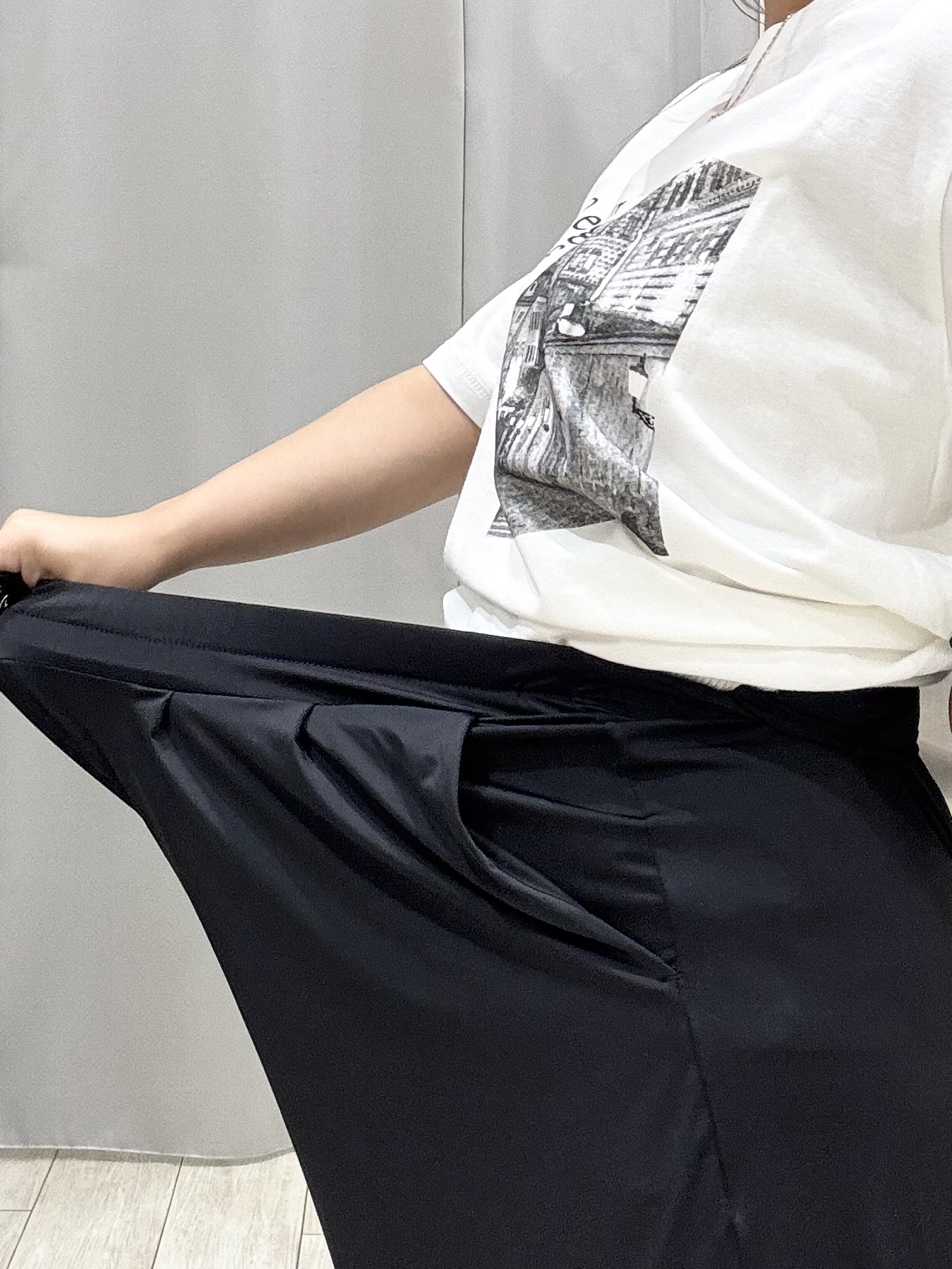 shioさんの「SHOO･LA･RUE｜【通気性〇/ひんやり/S-LL】洗濯後しわになりにくい とろみストライプシャツ」を使ったコーディネート