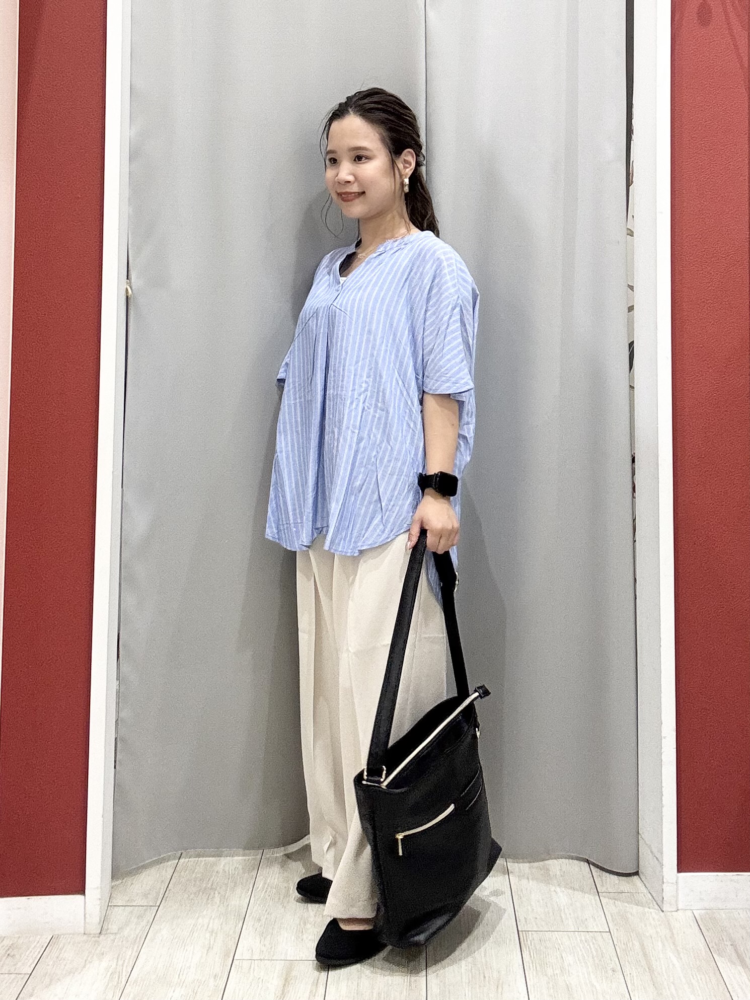 shioさんの「SHOO･LA･RUE｜【ひんやり/体型カバー】冷房、UV対策にも さらさらタッチの 5分袖ボレロカーディガン」を使ったコーディネート
