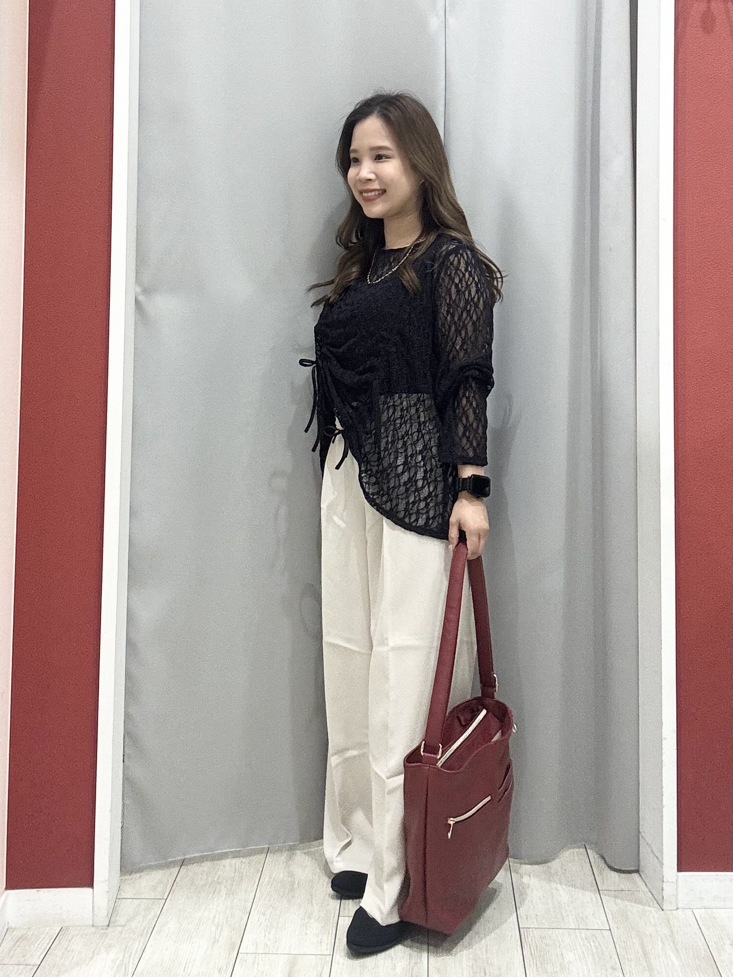 shioさんの「SHOO･LA･RUE｜レースで華やかに映える 旬な透け感の レースシャーリングトップス」を使ったコーディネート