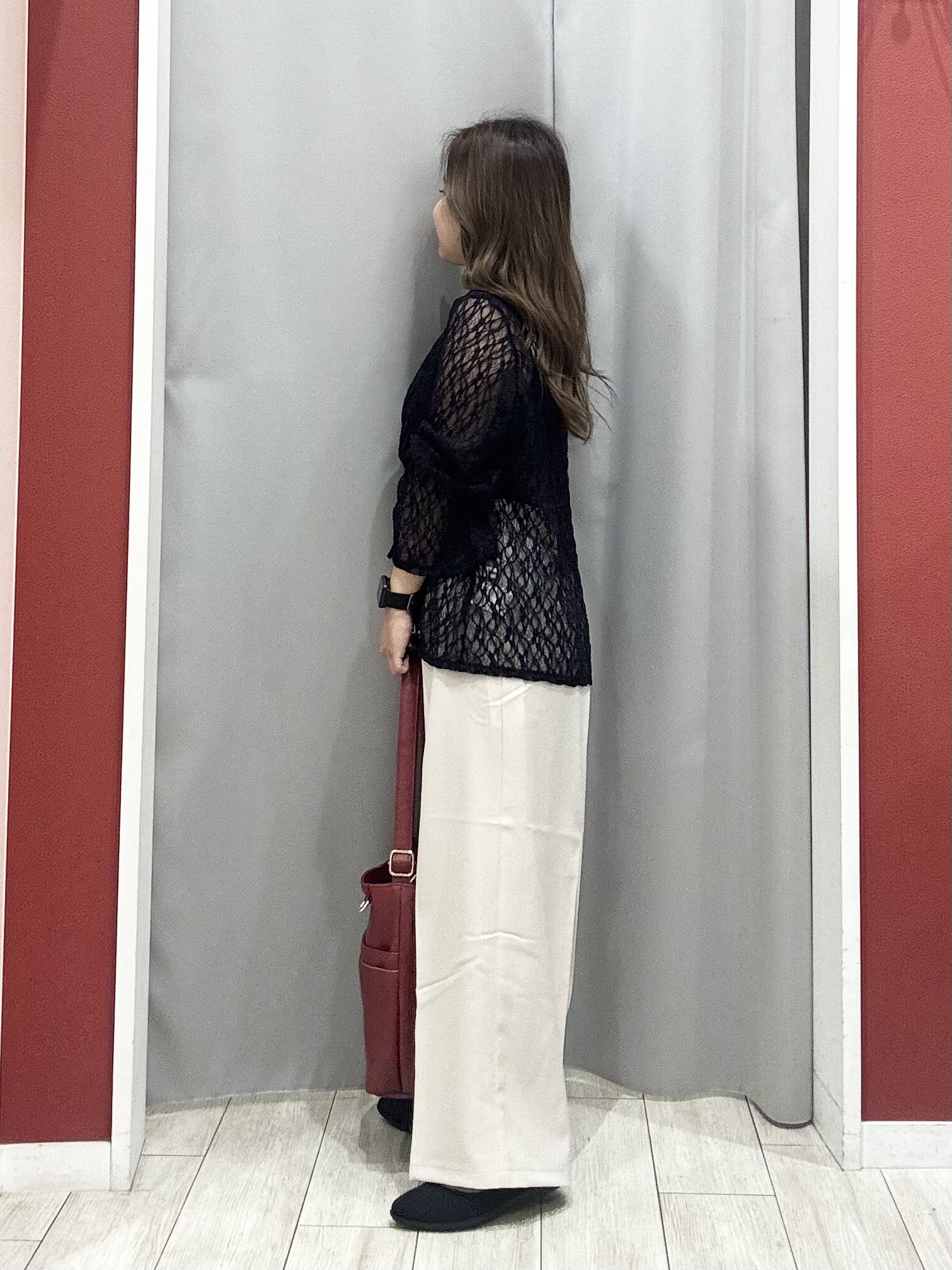 shioさんの「SHOO･LA･RUE｜レースで華やかに映える 旬な透け感の レースシャーリングトップス」を使ったコーディネート