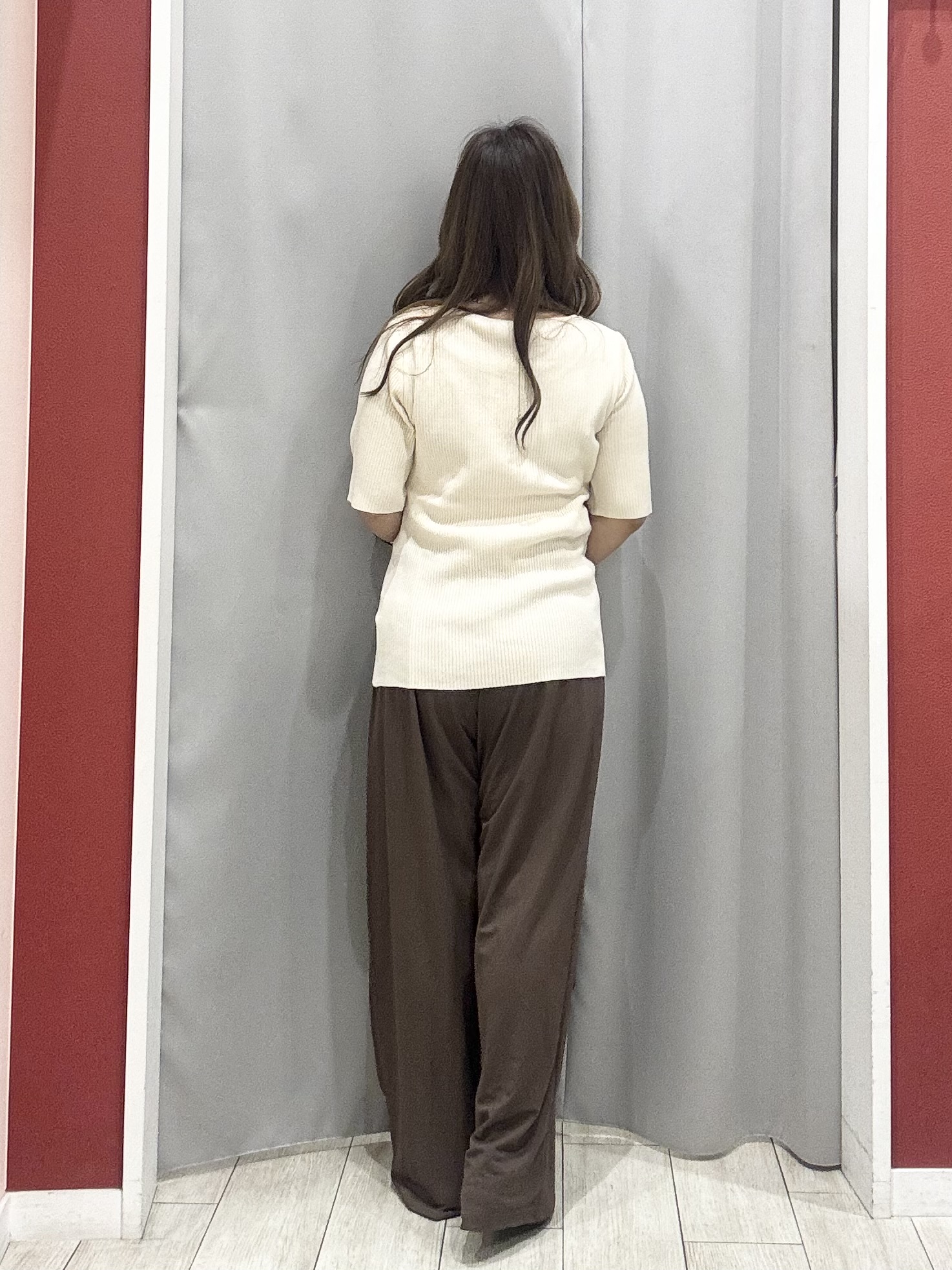 shioさんの「SHOO･LA･RUE｜【洗濯機可】ダブルポケット 楊柳しぼしぼシアーシャツ」を使ったコーディネート
