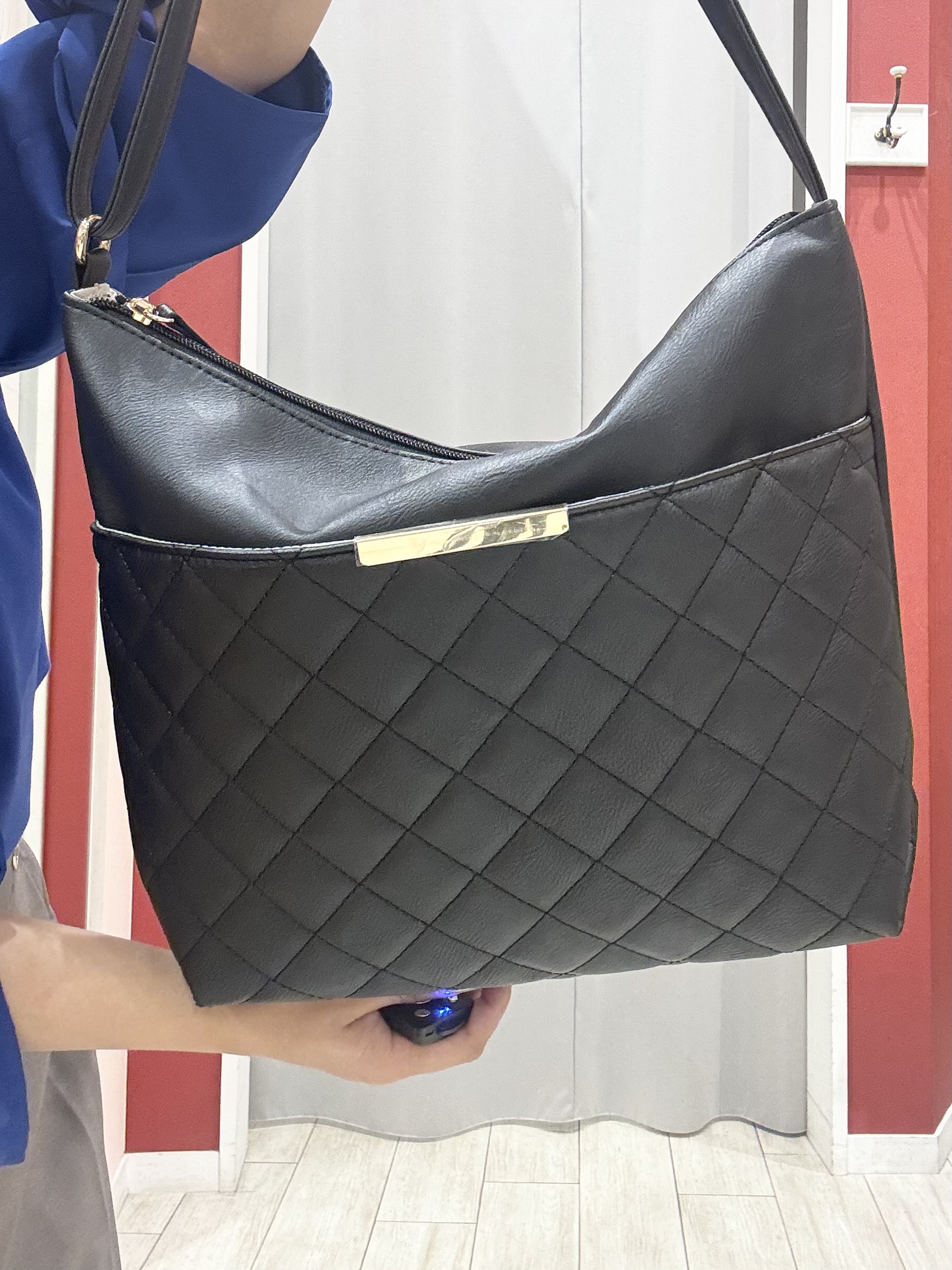 shioさんの「SHOO･LA･RUE｜ON・OFF大活躍ツイストスリーブトップス」を使ったコーディネート
