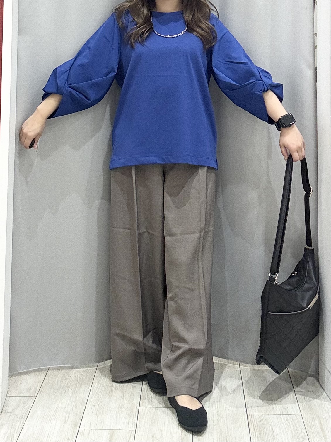 shioさんの「SHOO･LA･RUE｜ON・OFF大活躍ツイストスリーブトップス」を使ったコーディネート