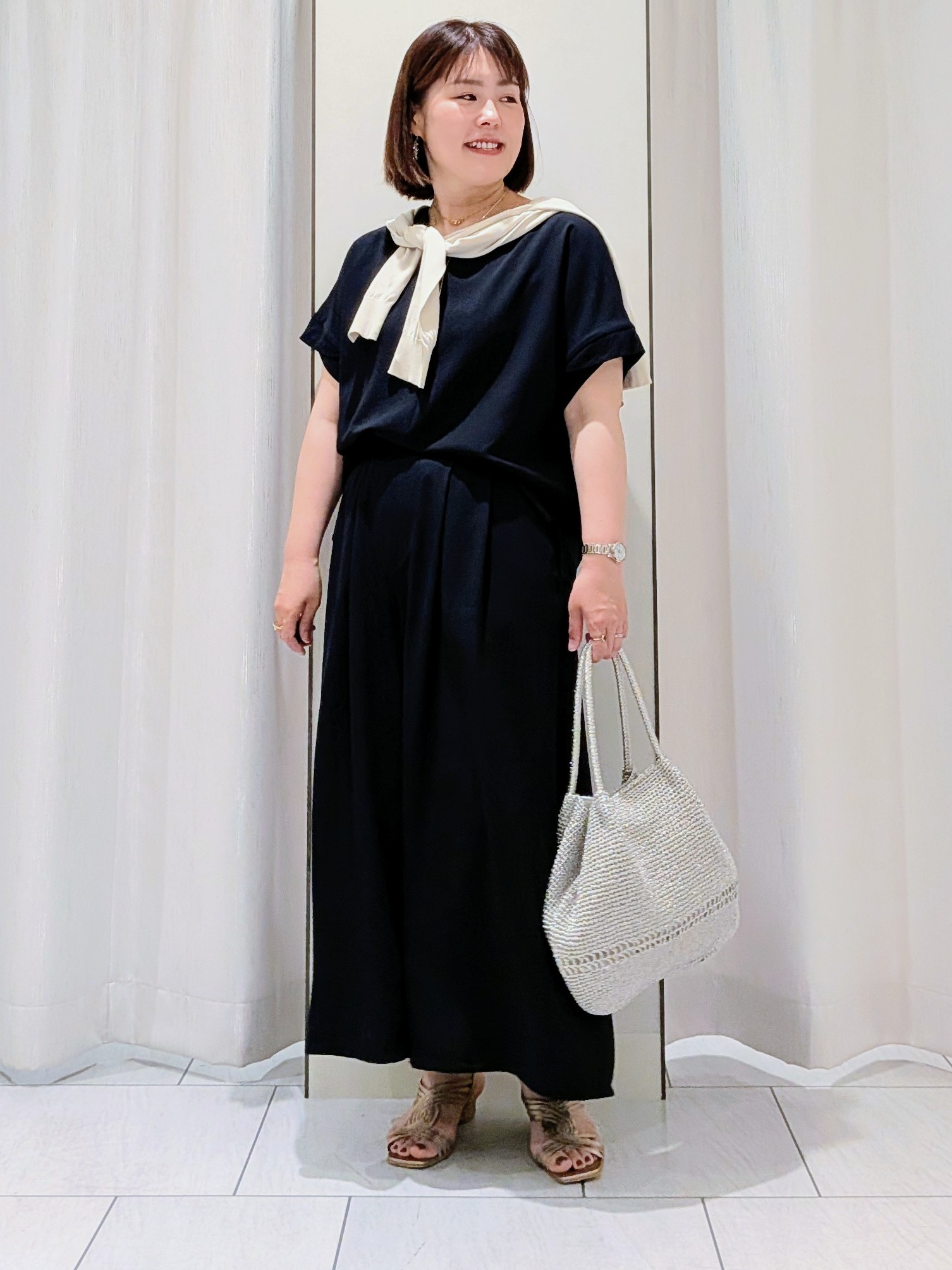 Onumaさんの「UNTITLED｜【9色展開/アンサンブル可】コットンクルーネックカーディガン」を使ったコーディネート