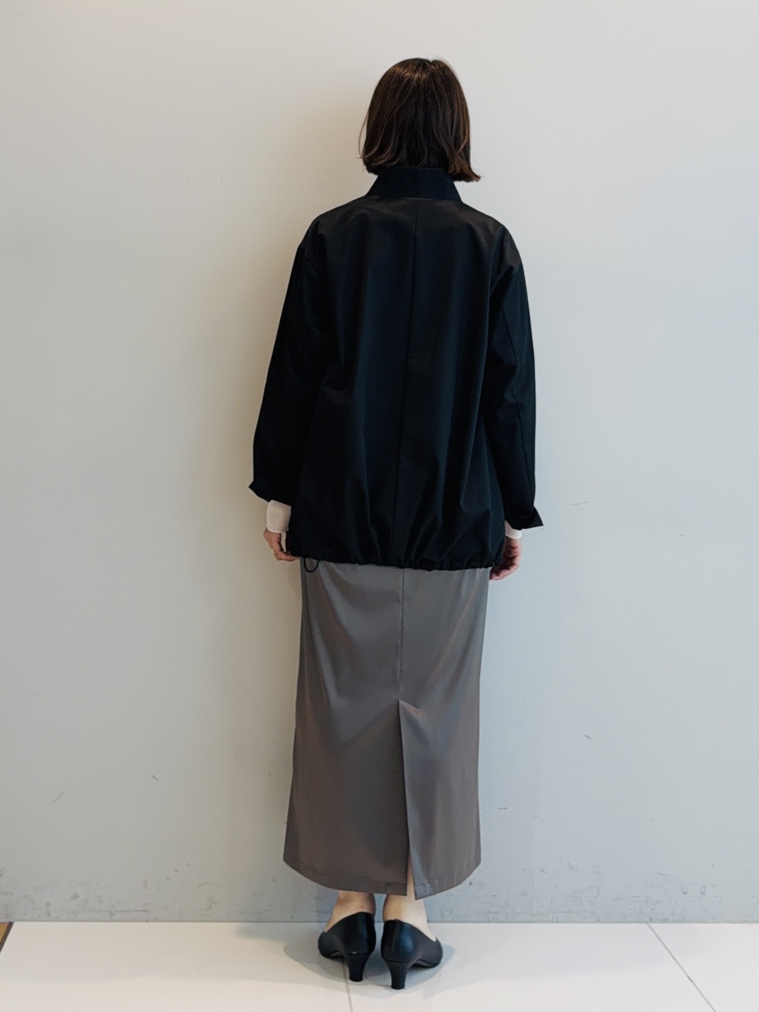 murayamaさんの「INDIVI｜【ラム革／美脚／通勤】レザーパンプス」を使ったコーディネート