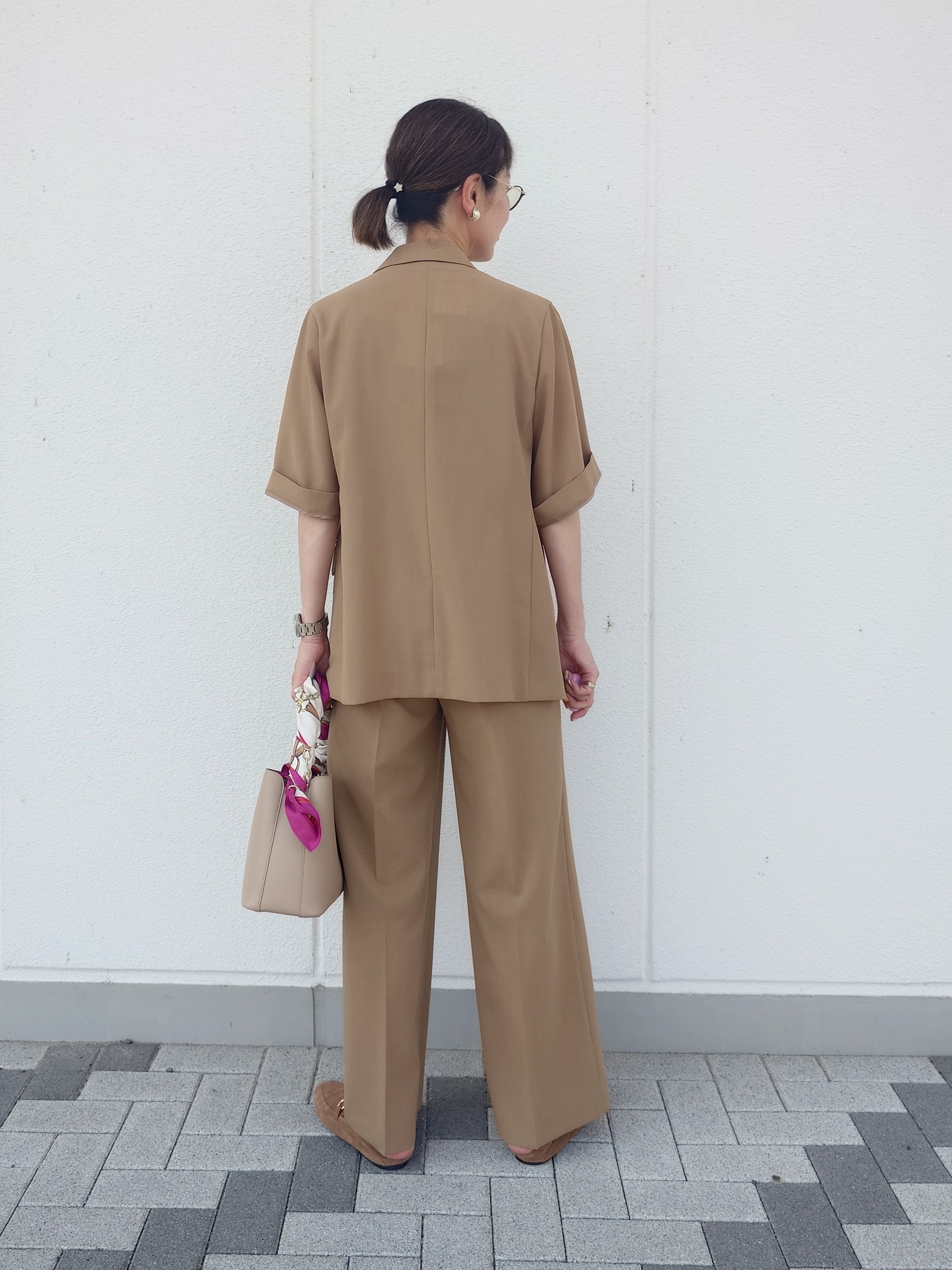 MUTSUKOさんの「UNTITLED｜【セットアップ可/UVカット/通気性】エアリークール半袖ジャケット」を使ったコーディネート