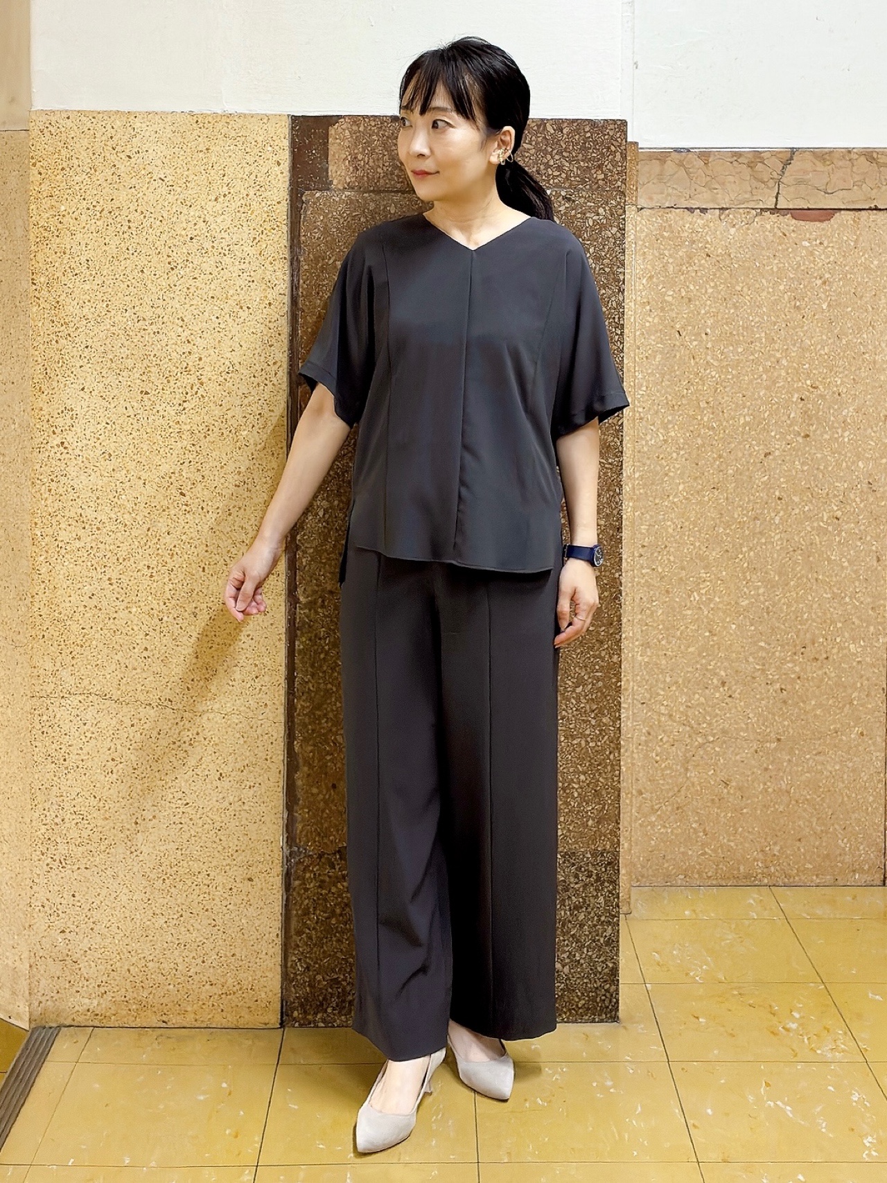 hattoriさんの「INDIVI｜【着る日傘】ドルマントップス」を使ったコーディネート