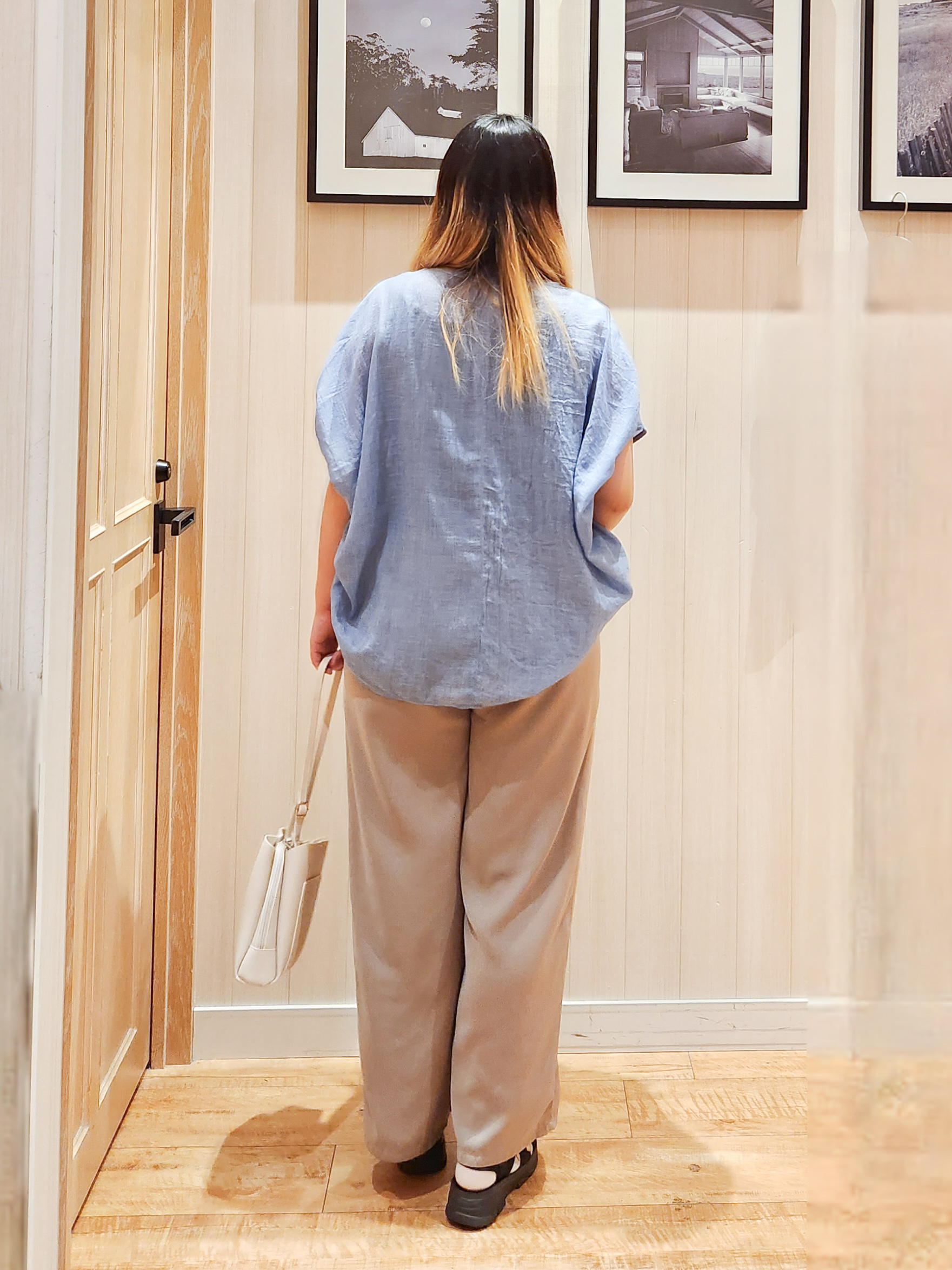 れーやんさんの「SHOO･LA･RUE｜【体型カバー】バルーン風ゆるシャツブラウス」を使ったコーディネート