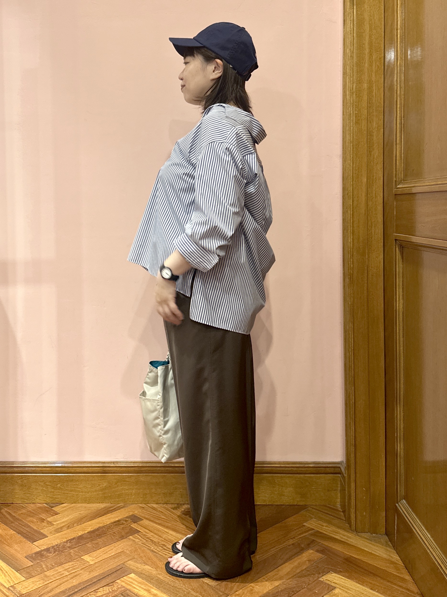 komatsuさんの「DRESSTERIOR｜【接触冷感/UVカット/着回し】スキッパーブラウス」を使ったコーディネート