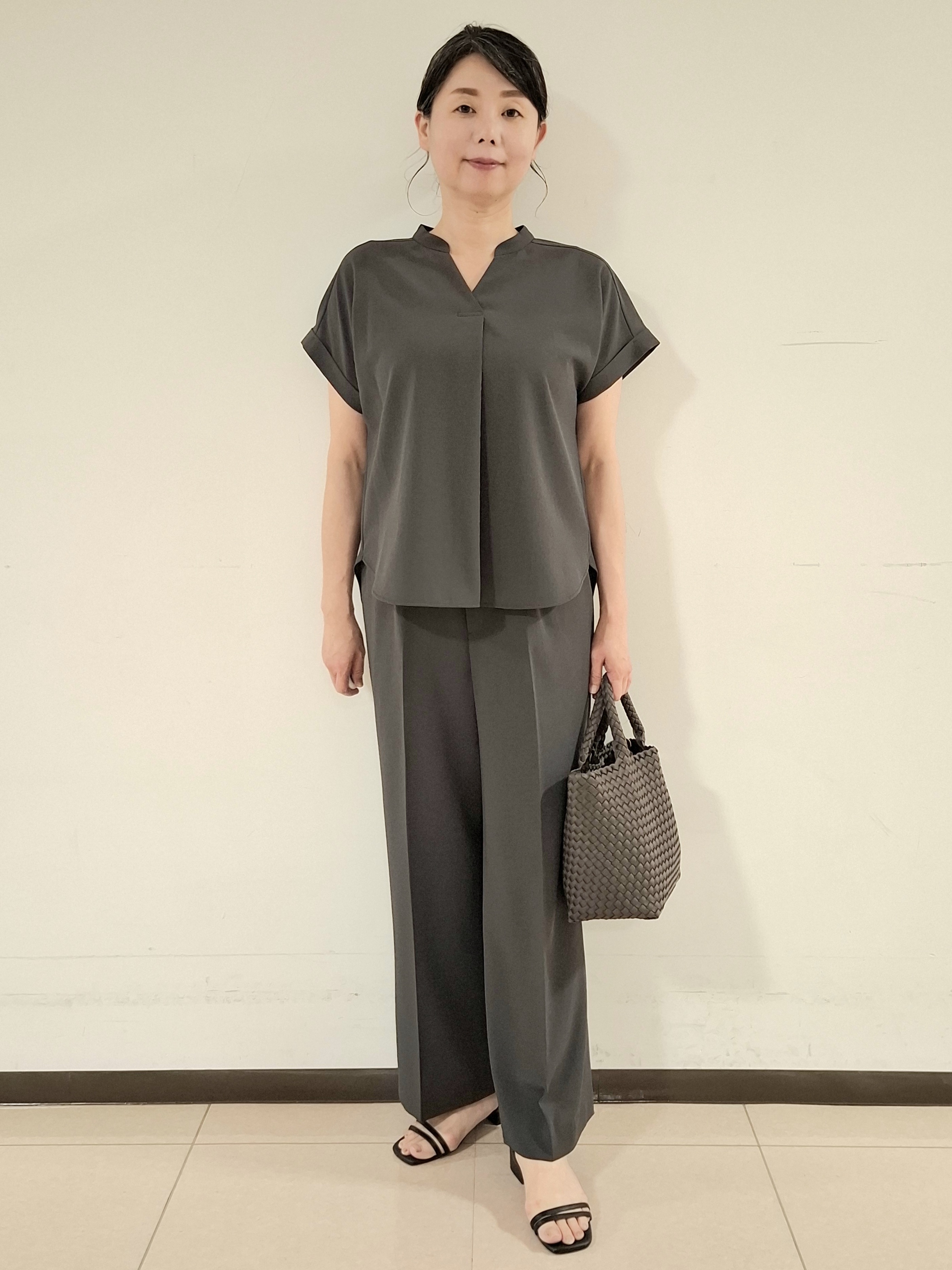 ねぎさんの「UNTITLED｜【セットアップ可/UVカット/通気性】エアリークール半袖ジャケット」を使ったコーディネート