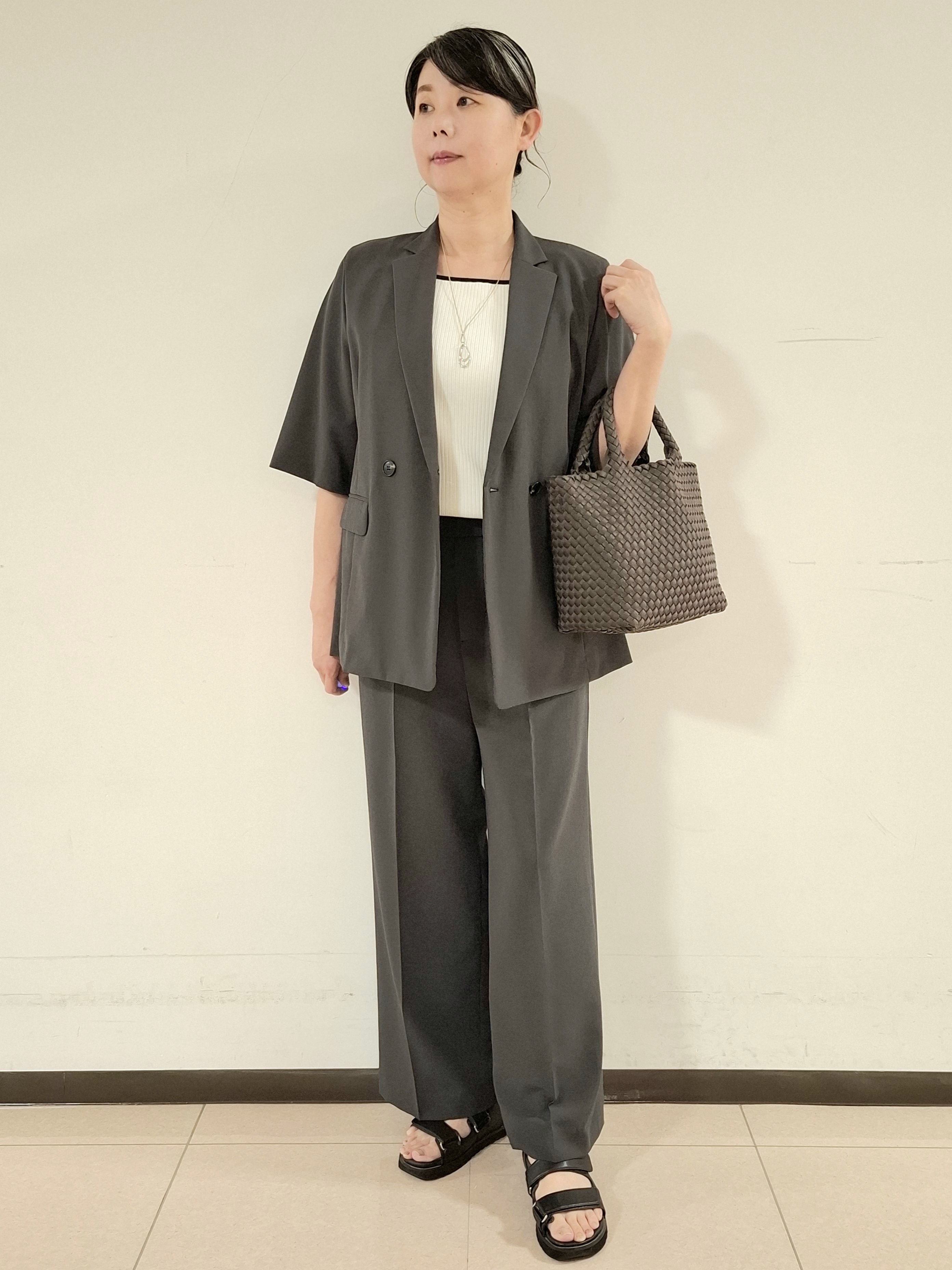 ねぎさんの「UNTITLED｜【セットアップ可/UVカット/通気性】エアリークール半袖ジャケット」を使ったコーディネート