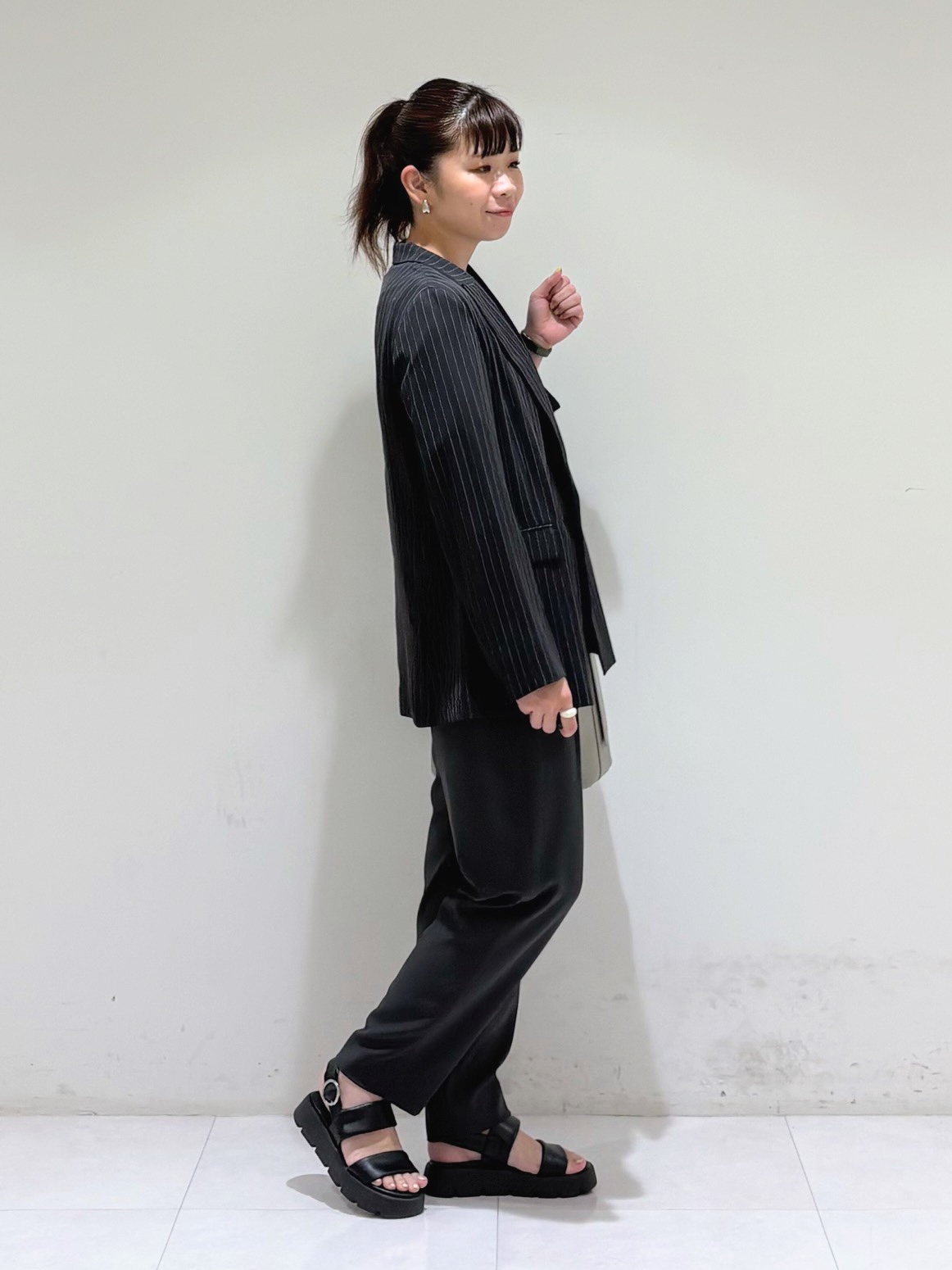 tsuyuさんの「INDIVI｜【A4対応／合皮】配色トートバッグ」を使ったコーディネート