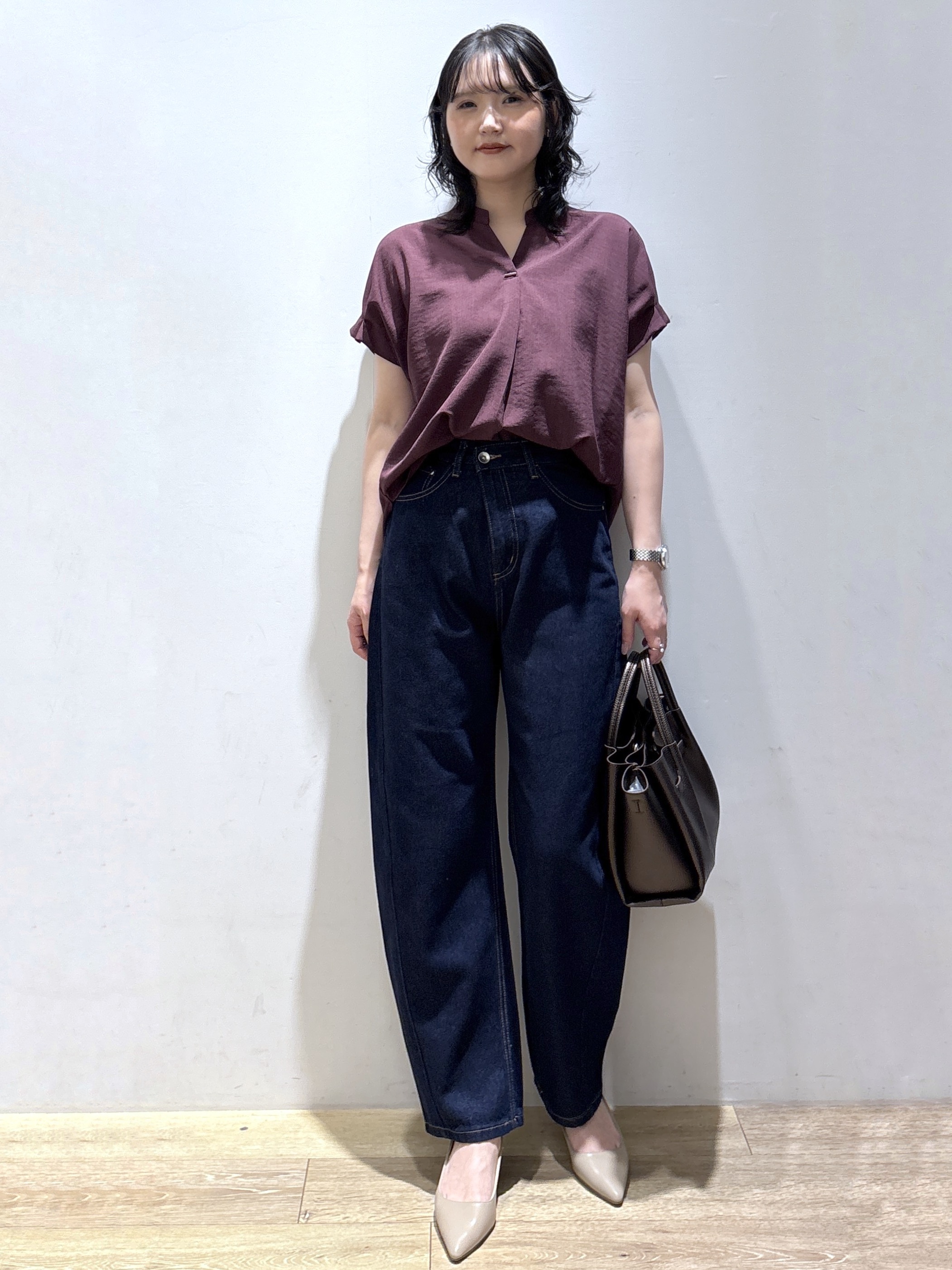 mizukiさんの「index｜【接触冷感／吸水速乾】タックスキッパーブラウス《防シワ／イージーアイロン／洗濯機OK／9col》」を使ったコーディネート