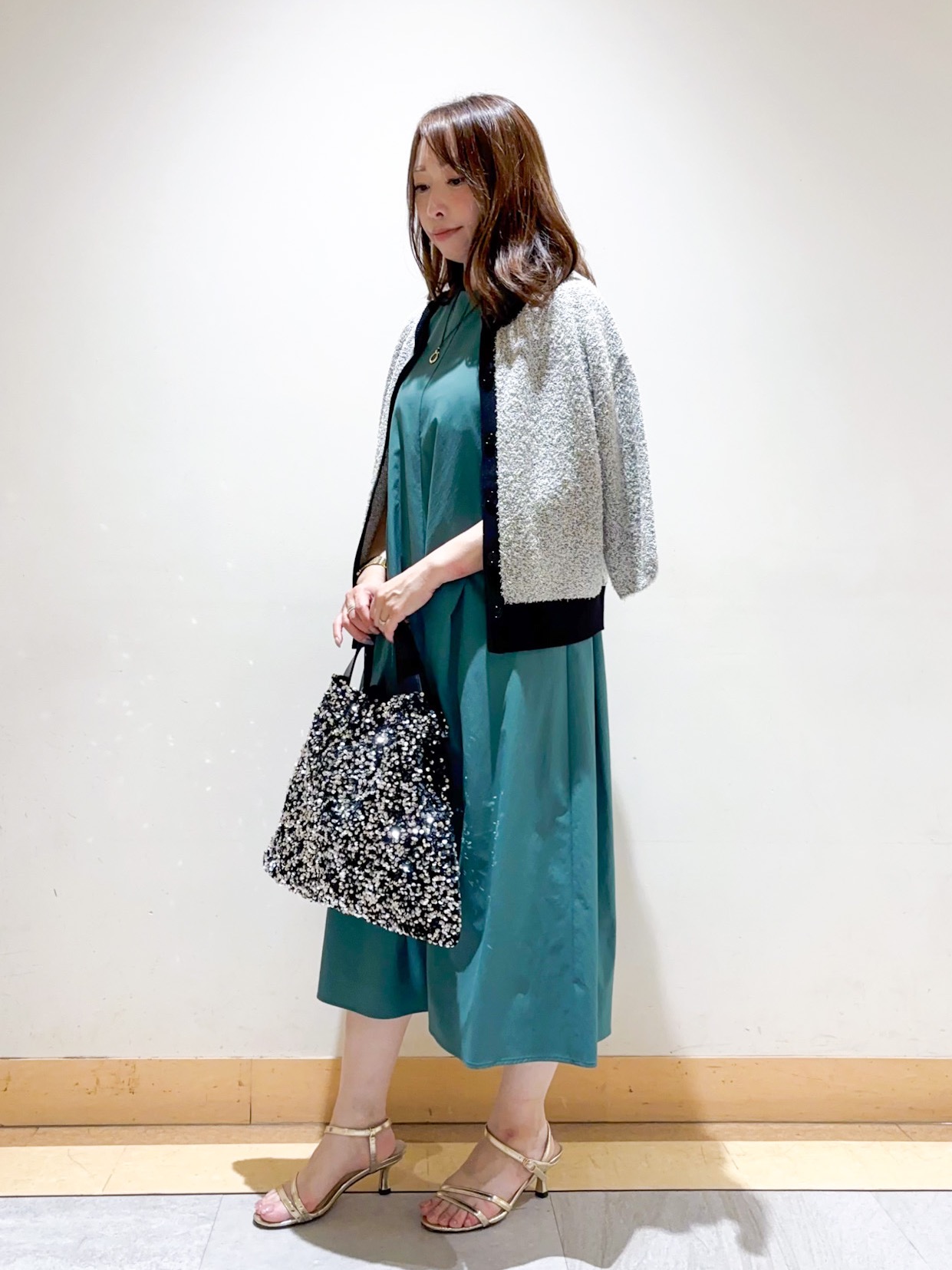 sattoさんの「UNTITLED｜【前後2WAY】コットン混カールプルオーバー」を使ったコーディネート