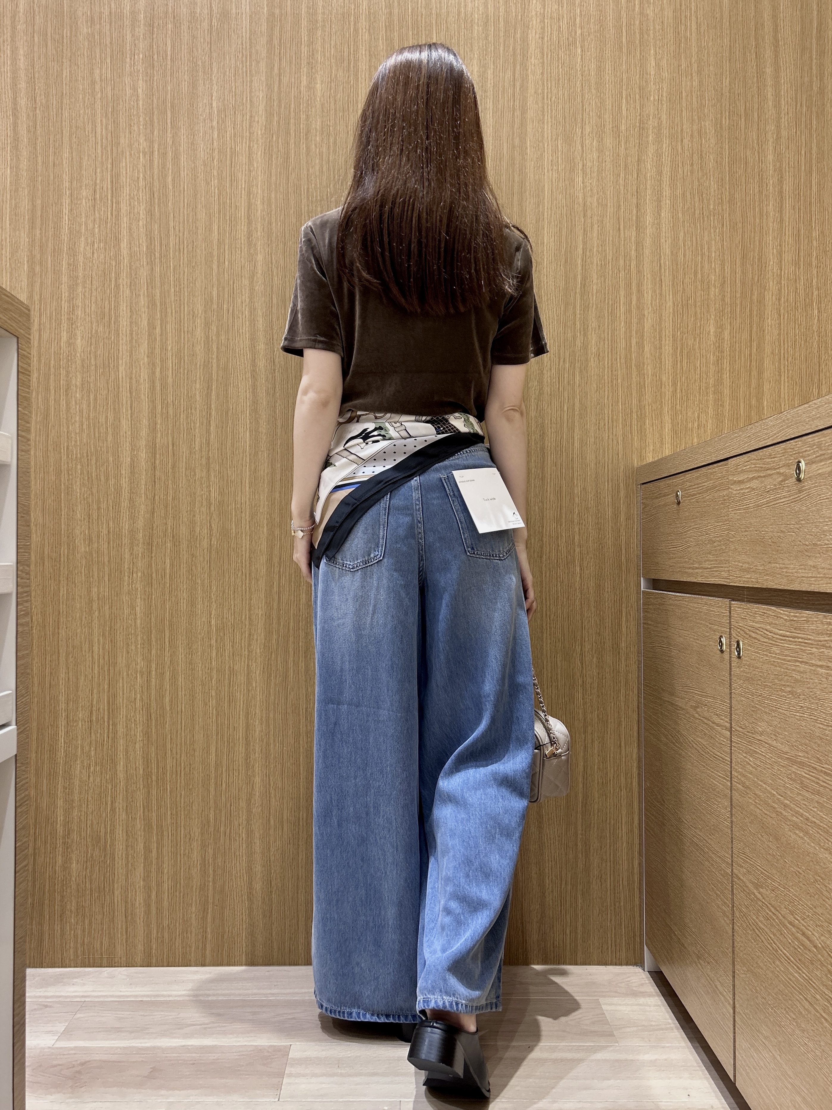 maiさんの「OPAQUE.CLIP｜フロッキーチュールカットソー【洗濯機OK】」を使ったコーディネート