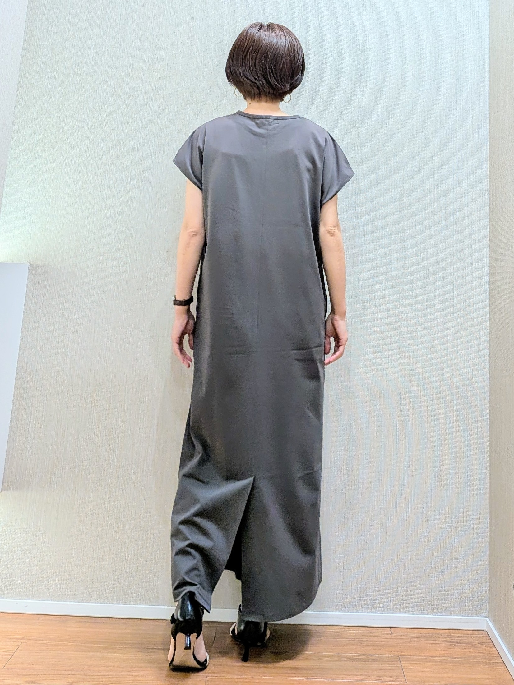 ミズタさんの「UNTITLED｜」を使ったコーディネート