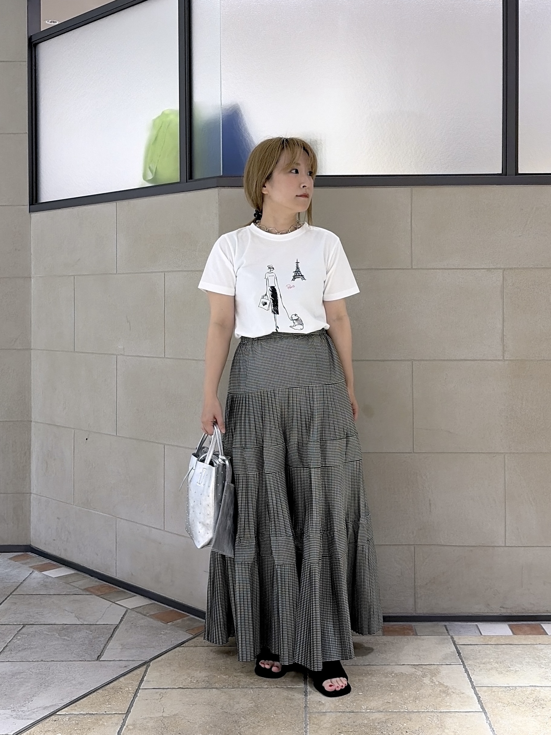よねさんの「INDIVI｜フレンチブルTシャツ」を使ったコーディネート