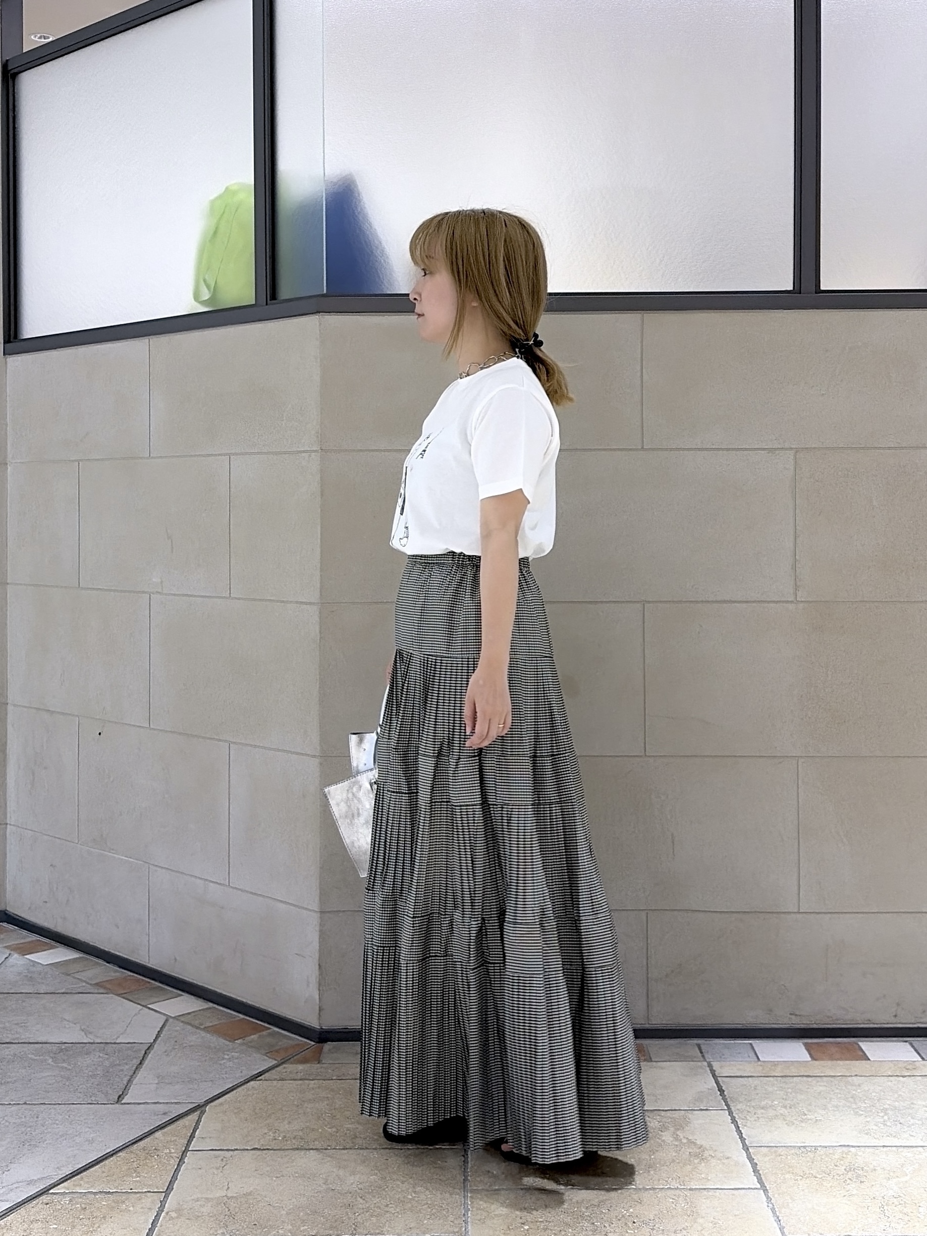 よねさんの「INDIVI｜フレンチブルTシャツ」を使ったコーディネート