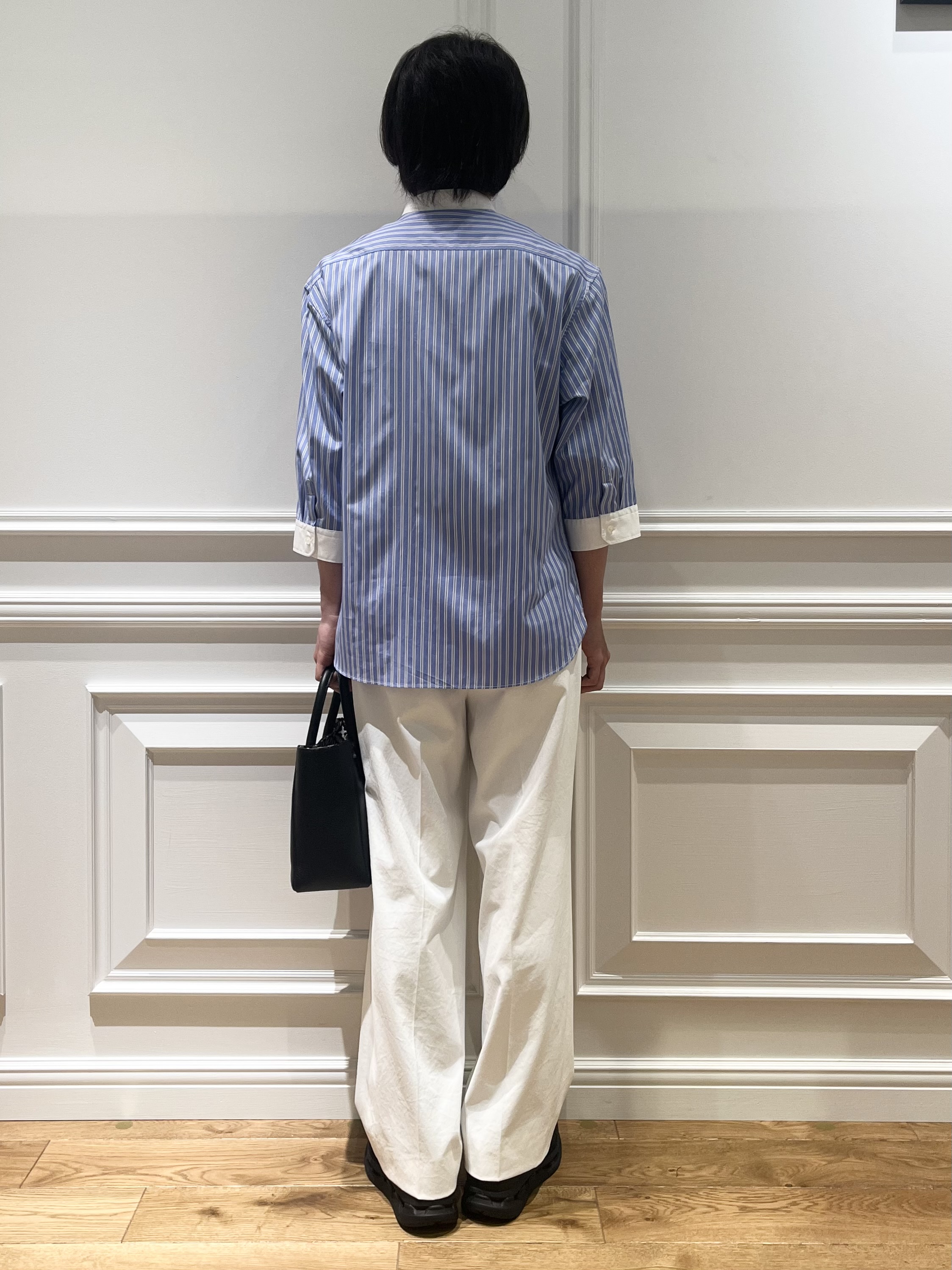 Watanabeさんの「DRESSTERIOR｜バンドカラー ストライプスリークォーターシャツ」を使ったコーディネート
