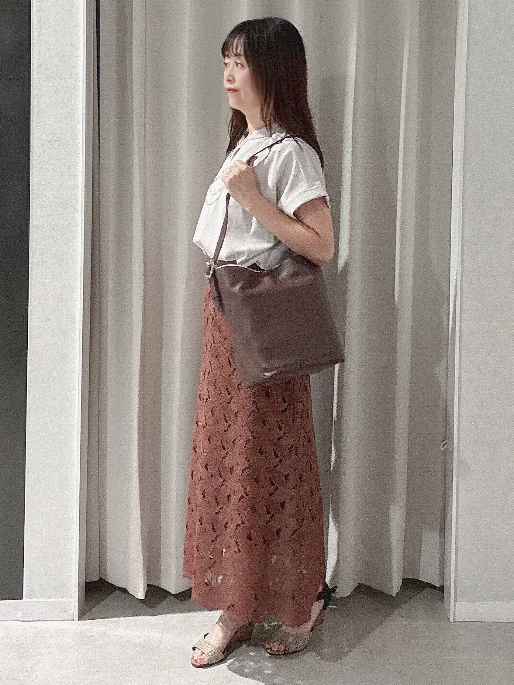 makiさんの「UNTITLED｜【セットアップ可/通気性/UVカット】エアリークールブラウス」を使ったコーディネート
