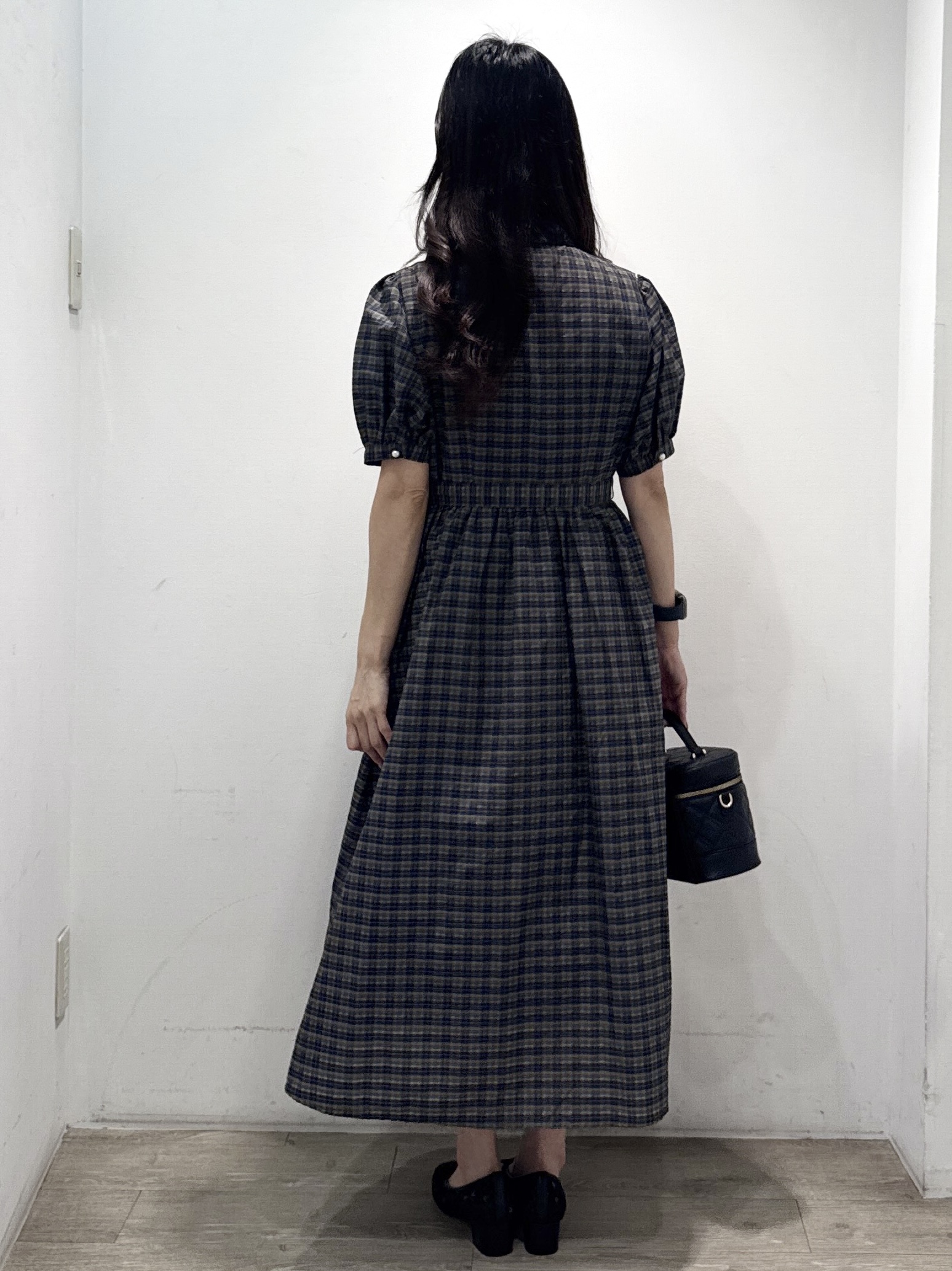 yuicciさんの「OPAQUE.CLIP｜【大人の甘辛バランス】チェック柄ワンピース」を使ったコーディネート