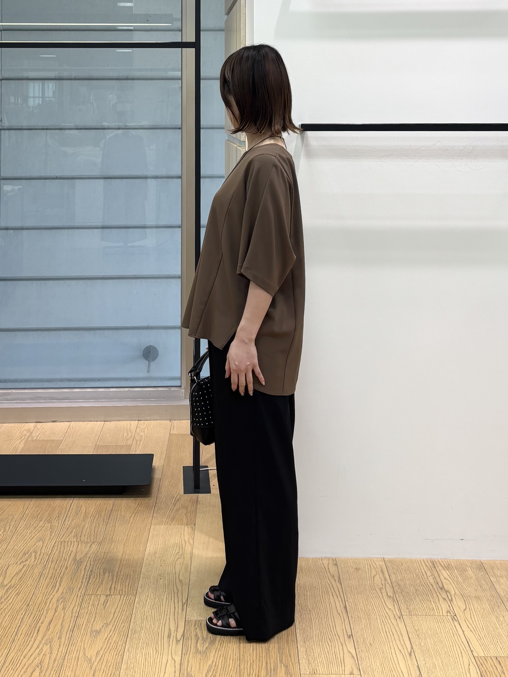 asamiさんの「INDIVI｜【着る日傘】ドルマントップス」を使ったコーディネート