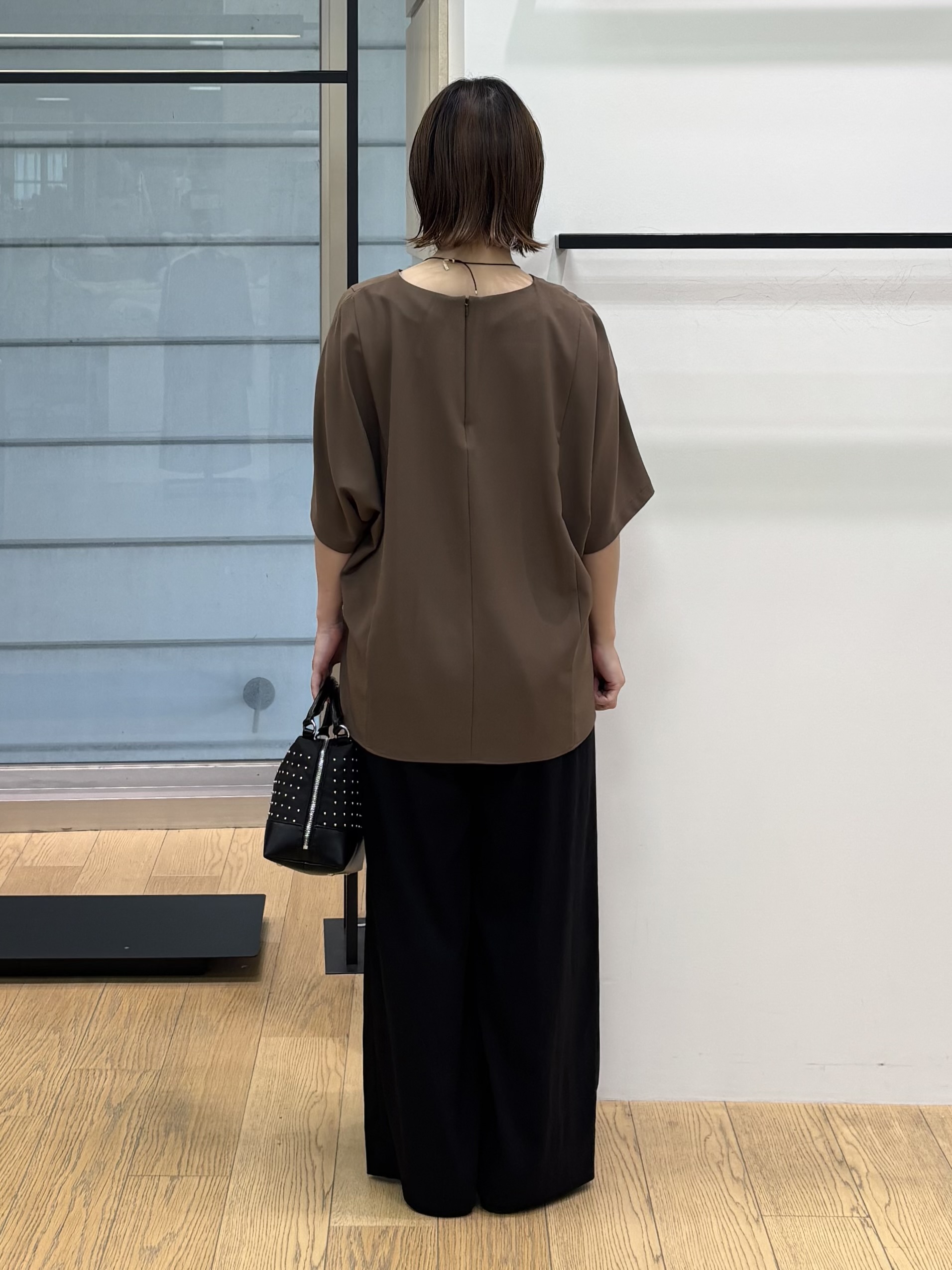 asamiさんの「INDIVI｜【着る日傘】ドルマントップス」を使ったコーディネート