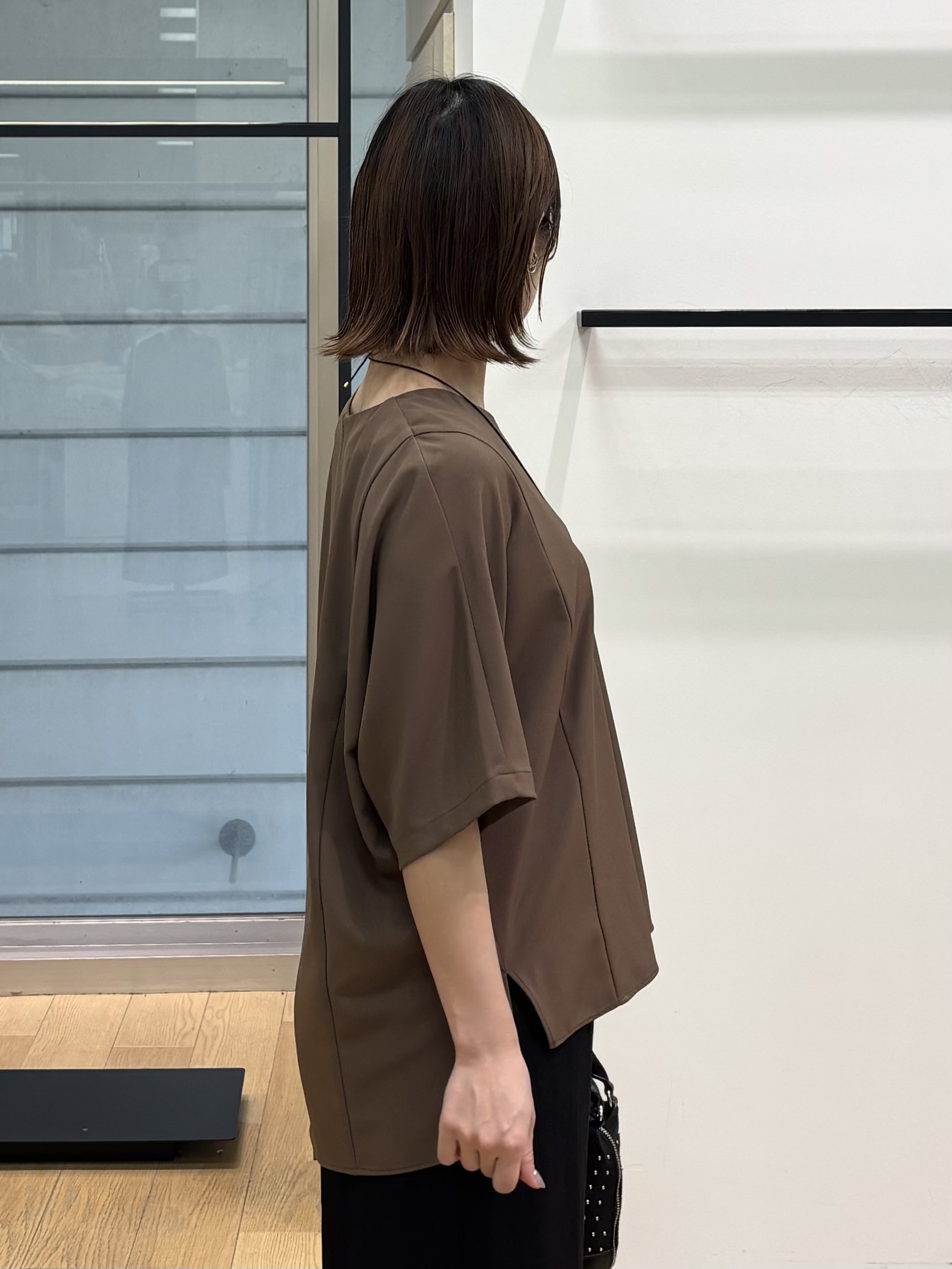 asamiさんの「INDIVI｜【着る日傘】ドルマントップス」を使ったコーディネート