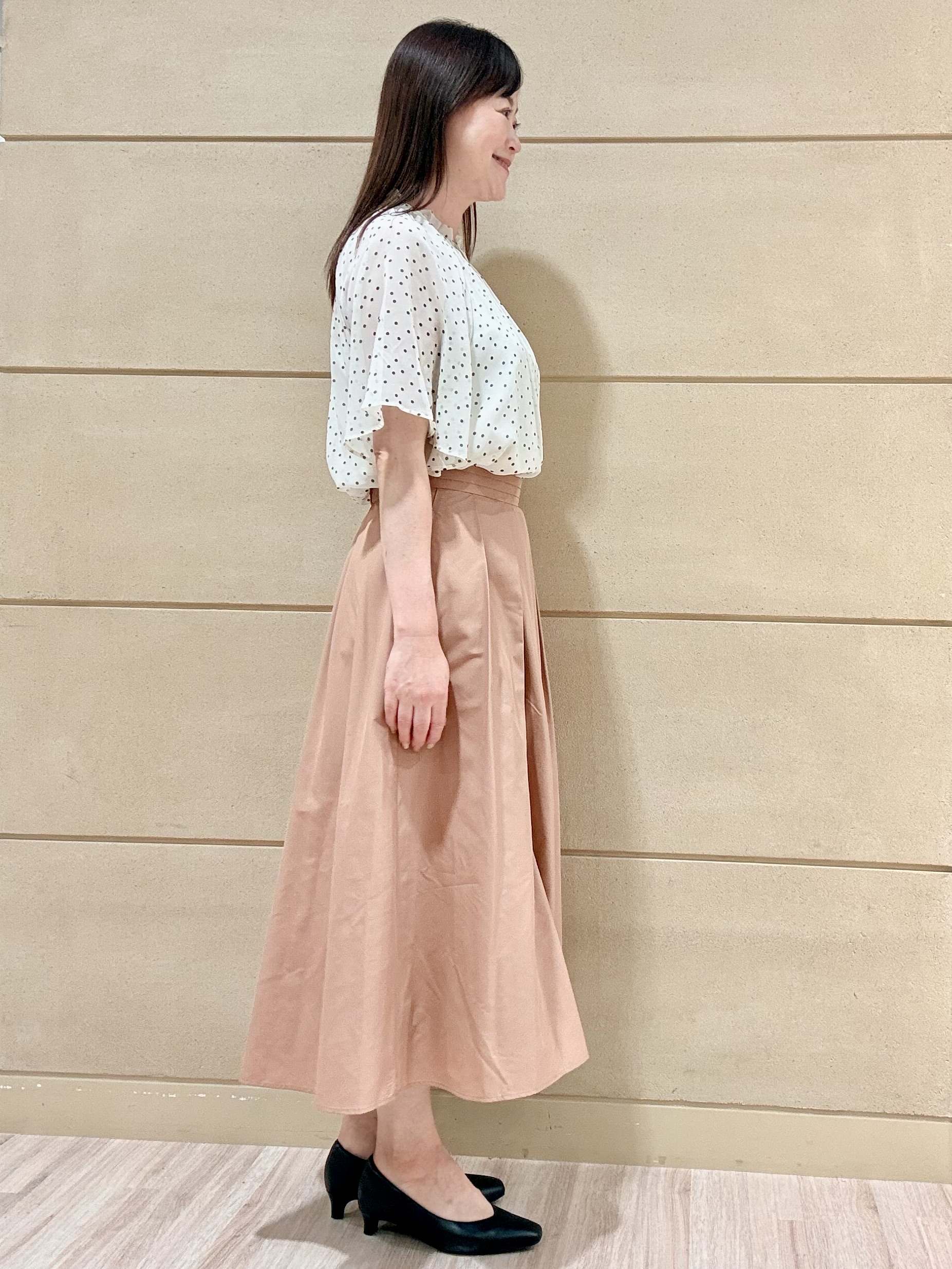 Marさんの「Reflect｜【セットアップ／手洗い可】ドット柄シアーブラウス」を使ったコーディネート