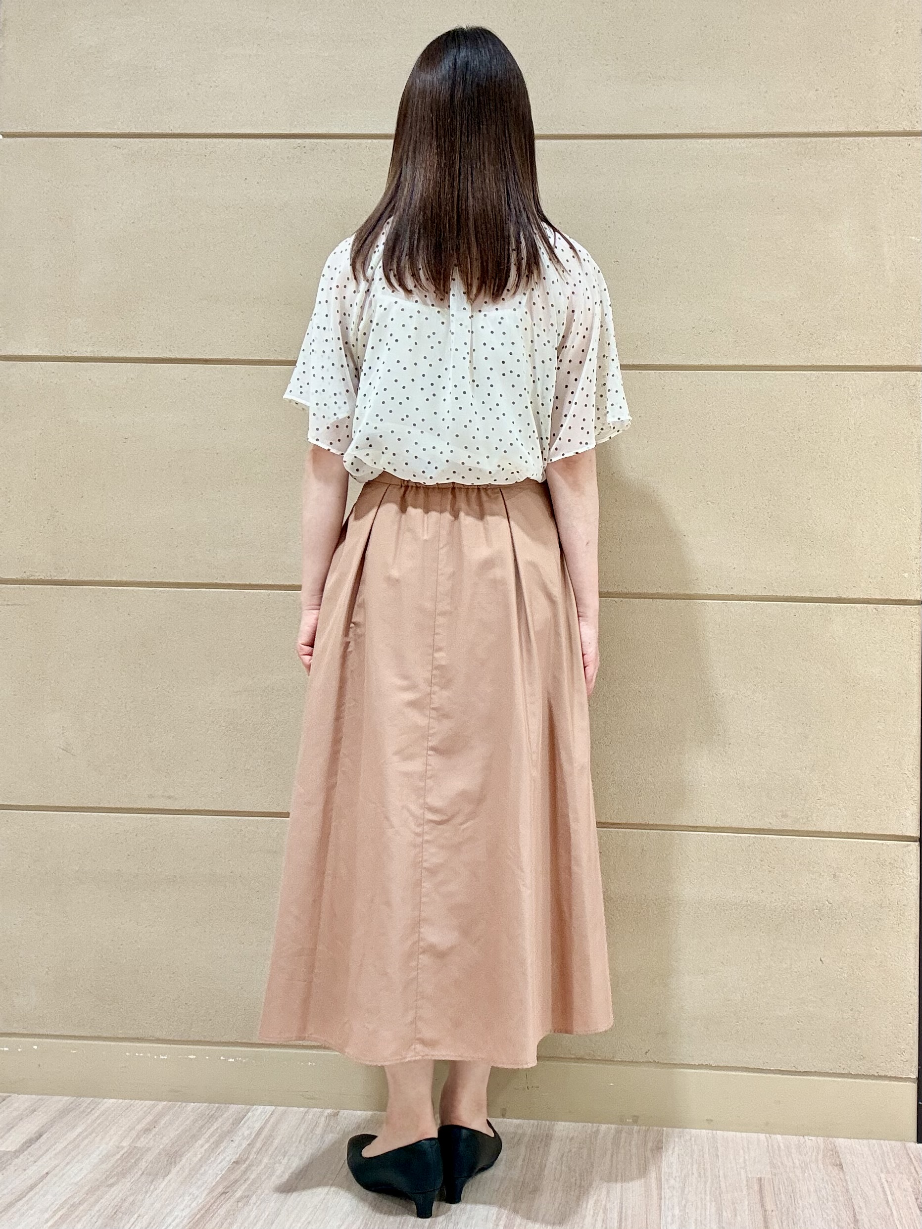 Marさんの「Reflect｜【セットアップ／手洗い可】ドット柄シアーブラウス」を使ったコーディネート